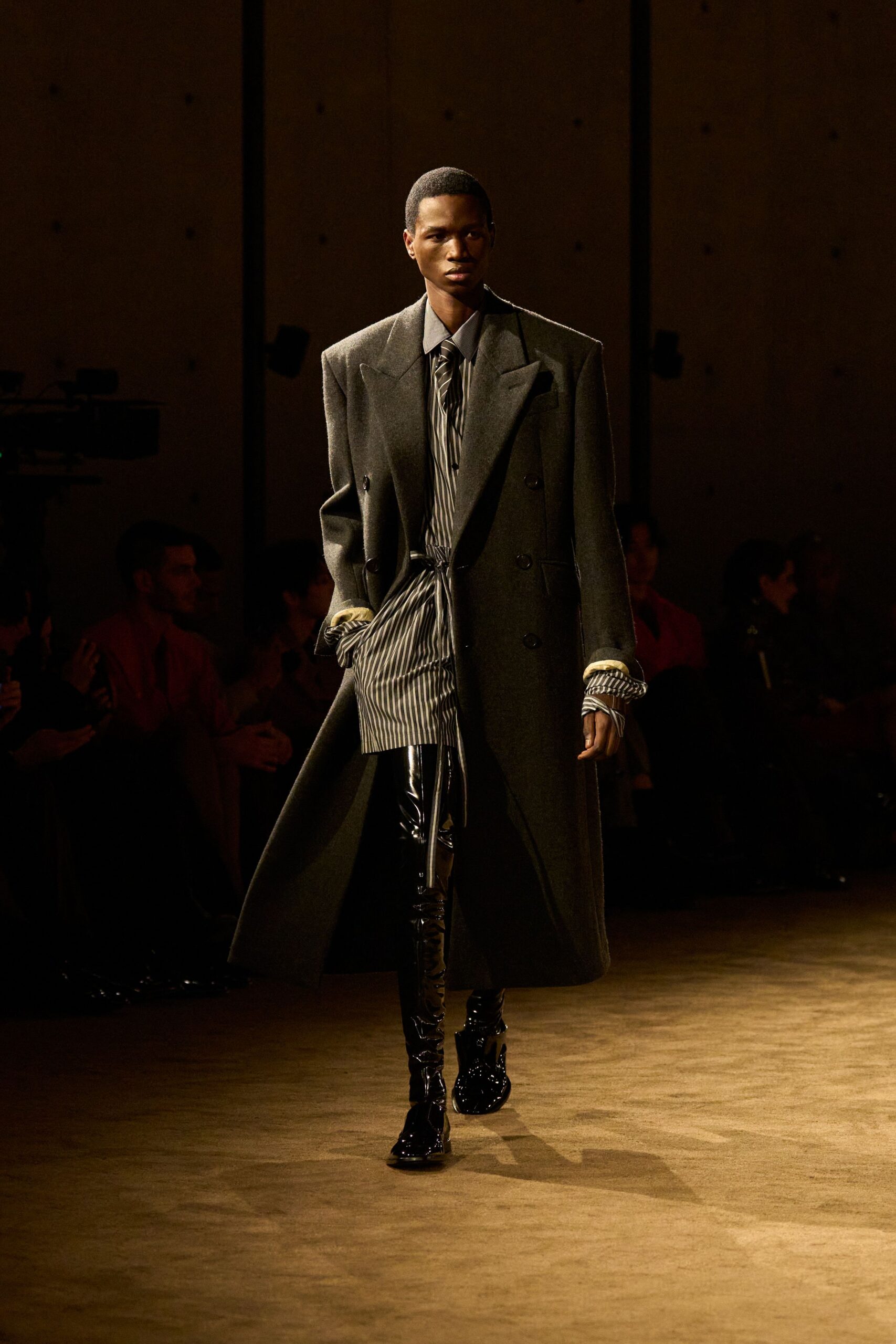 gray wool long-sleeve double-breasted tailored structured coat