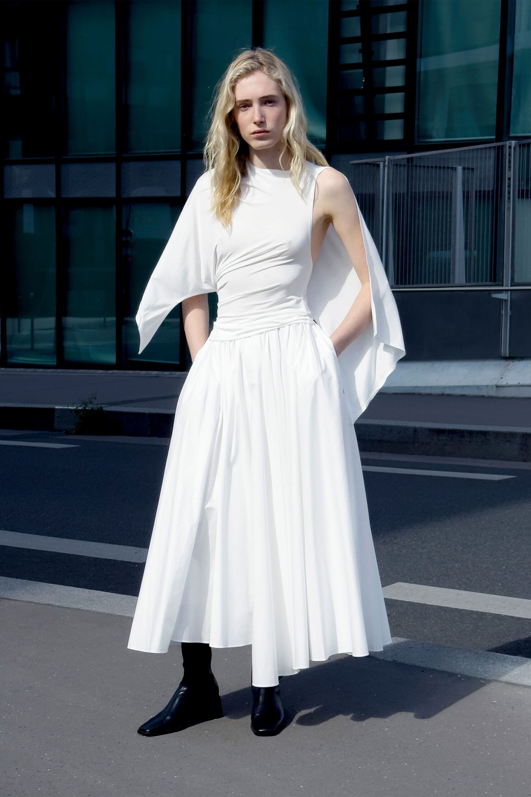 white pleated midi dress with black boots