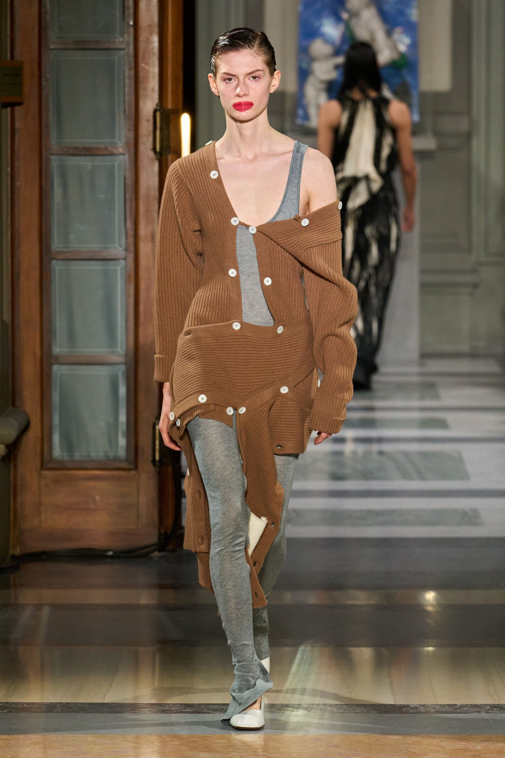 brown wool long-sleeve collared relaxed buttoned draped cardigan