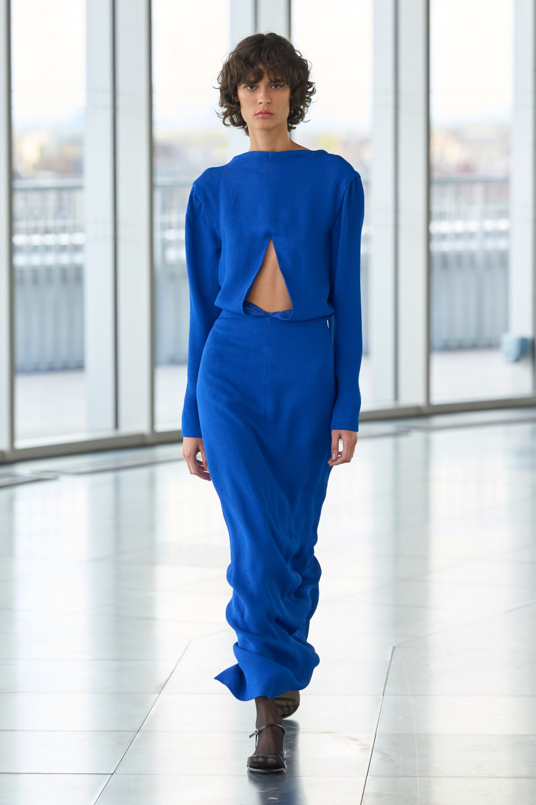 blue knit long-sleeve cutout fitted ruched midi dress