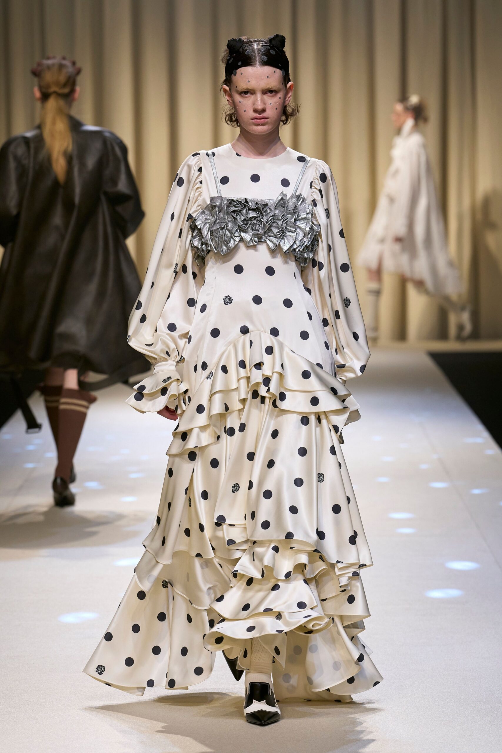 white cotton long-sleeve v-neck relaxed ruffled polka-dot dress