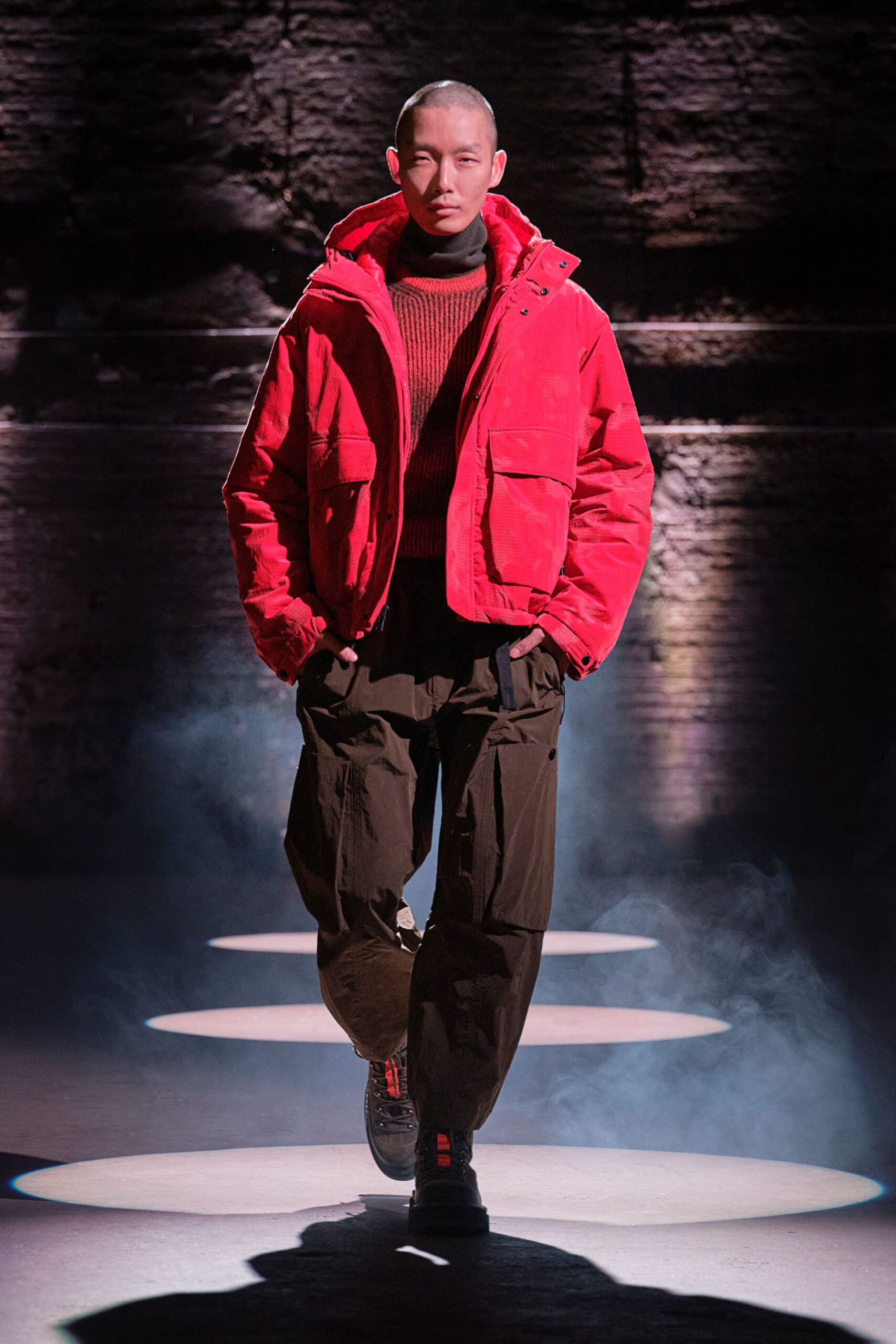 red cotton long-sleeve collared relaxed jacket