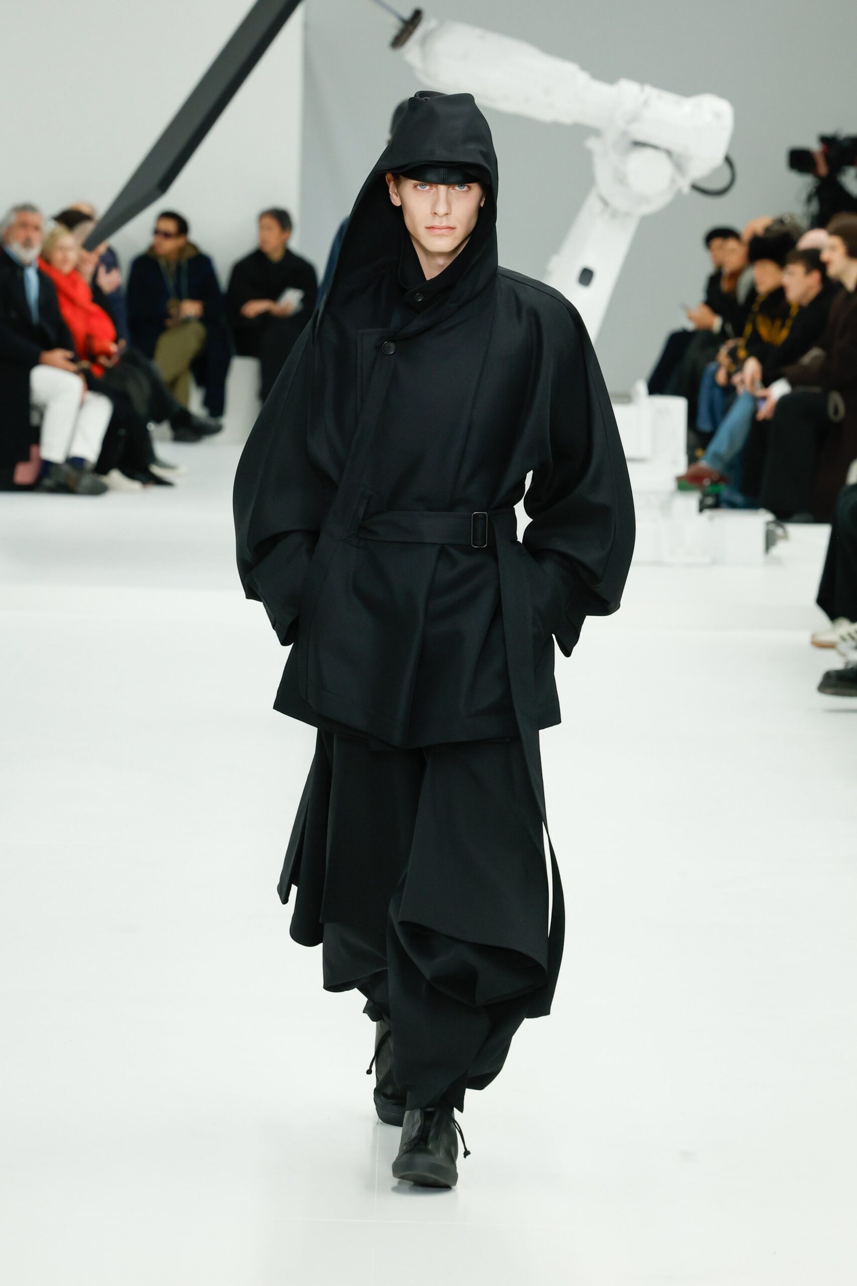 black cotton long-sleeve hooded oversized belted coat