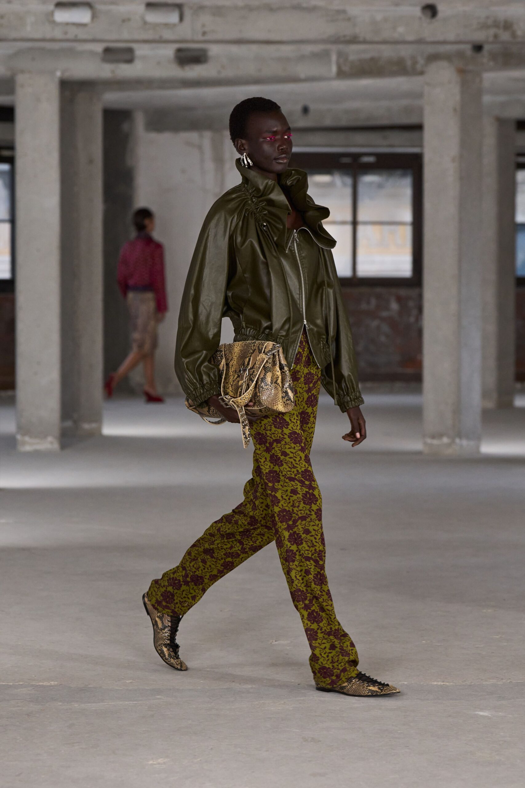 green leather long-sleeve collared fitted ruffled jacket