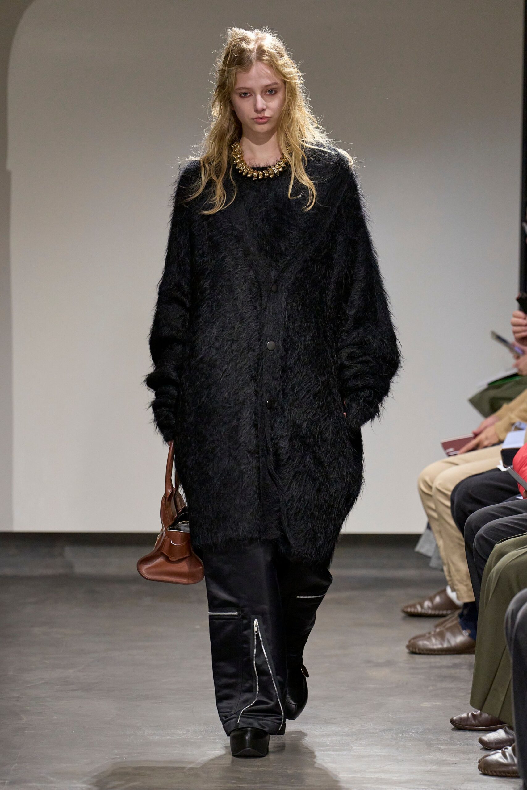 black wool long-sleeve collared relaxed textured coat