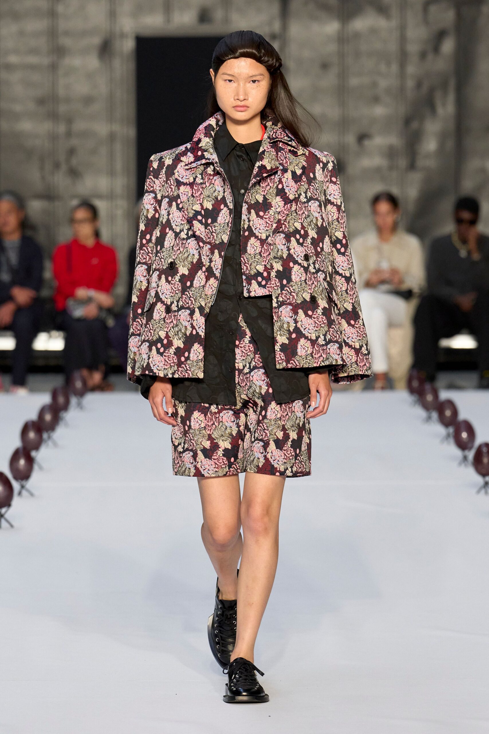 black cotton long-sleeve collared relaxed floral buttoned jacket