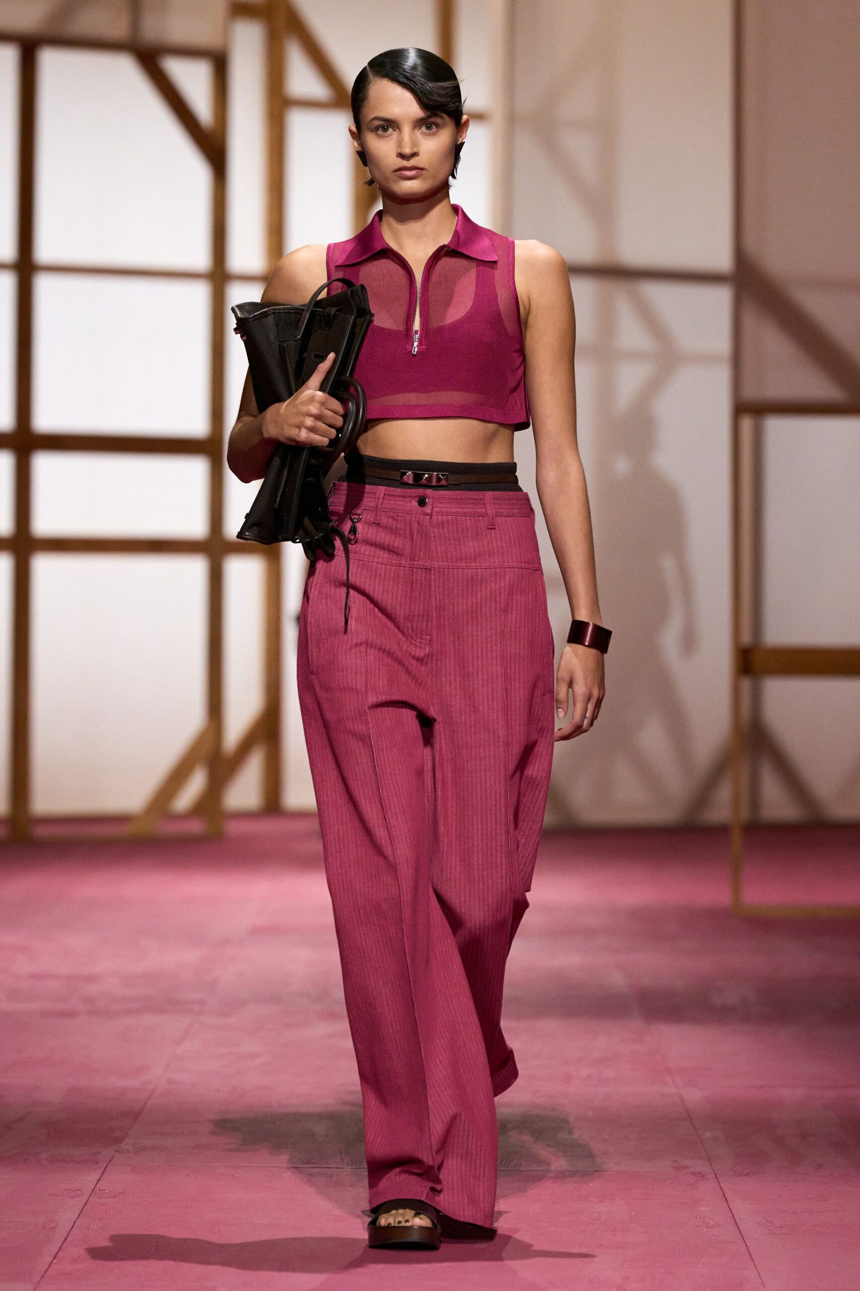 red cotton sleeveless high-neck fitted cropped crop-top