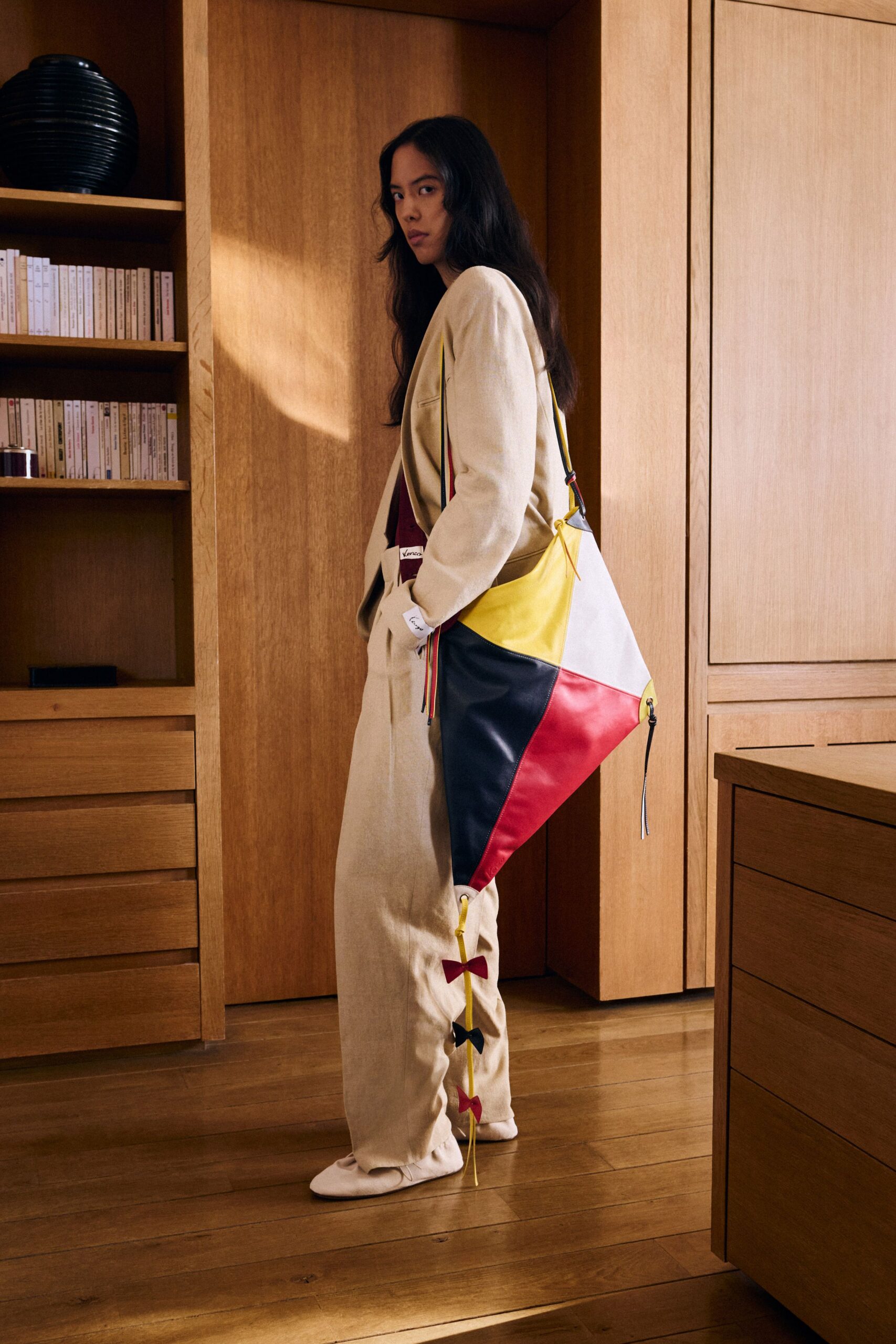 yellow leather color-blocked bag