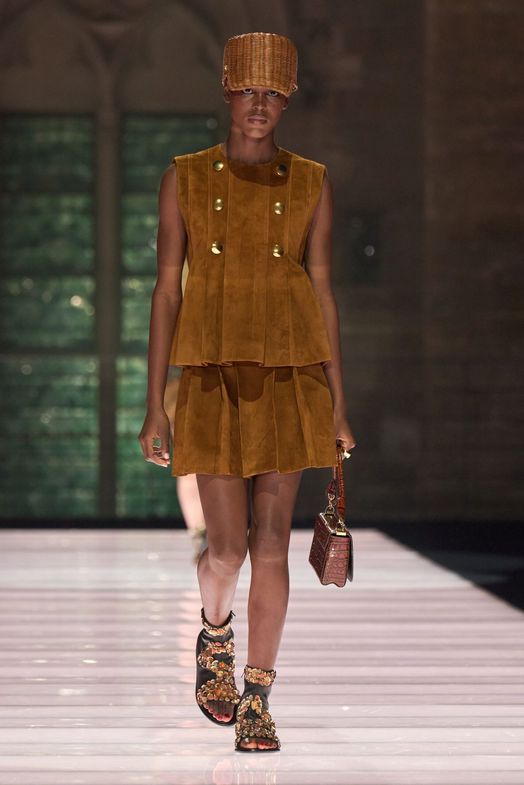 brown suede sleeveless collared fitted buttoned pleated top