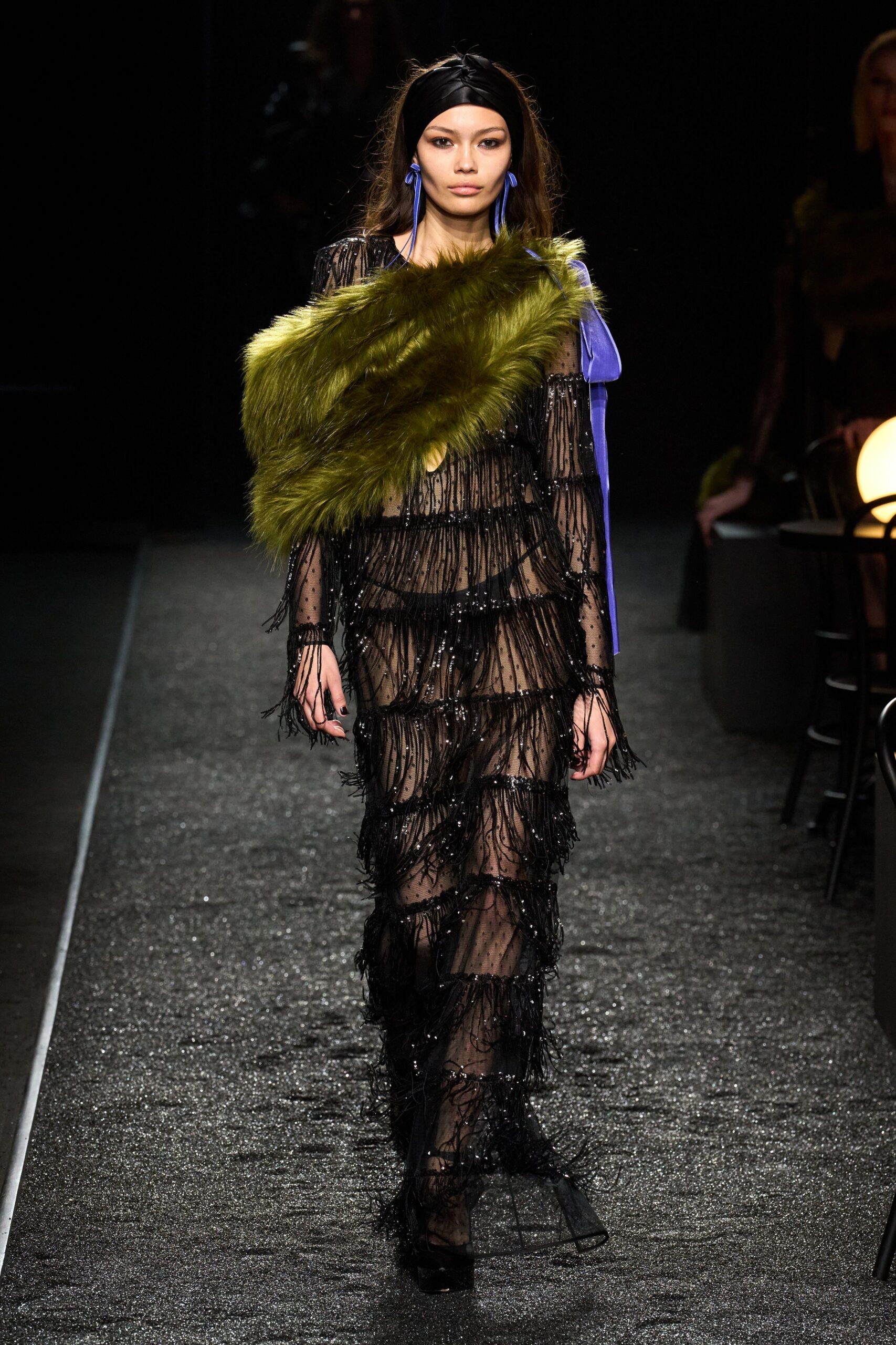 green fur relaxed scarf