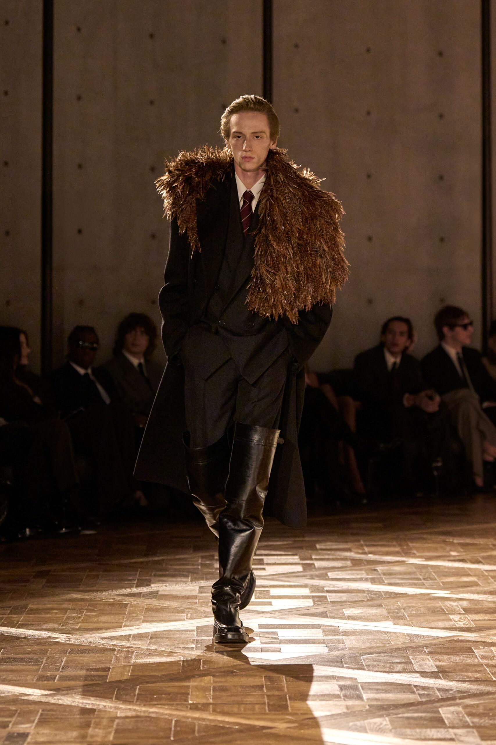 black wool long-sleeve collared structured layered coat