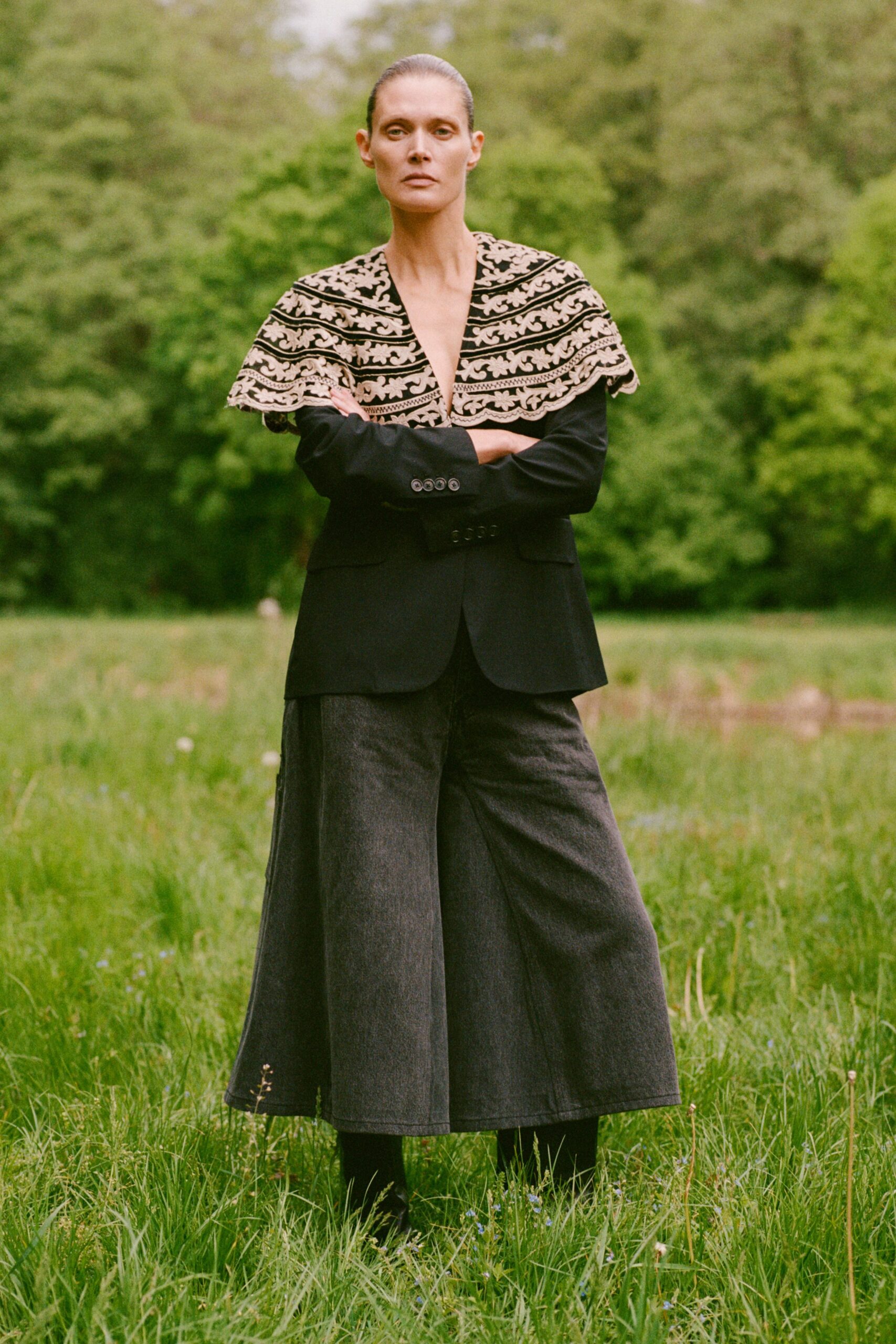 black cotton long-sleeve collared structured embroidered blazer