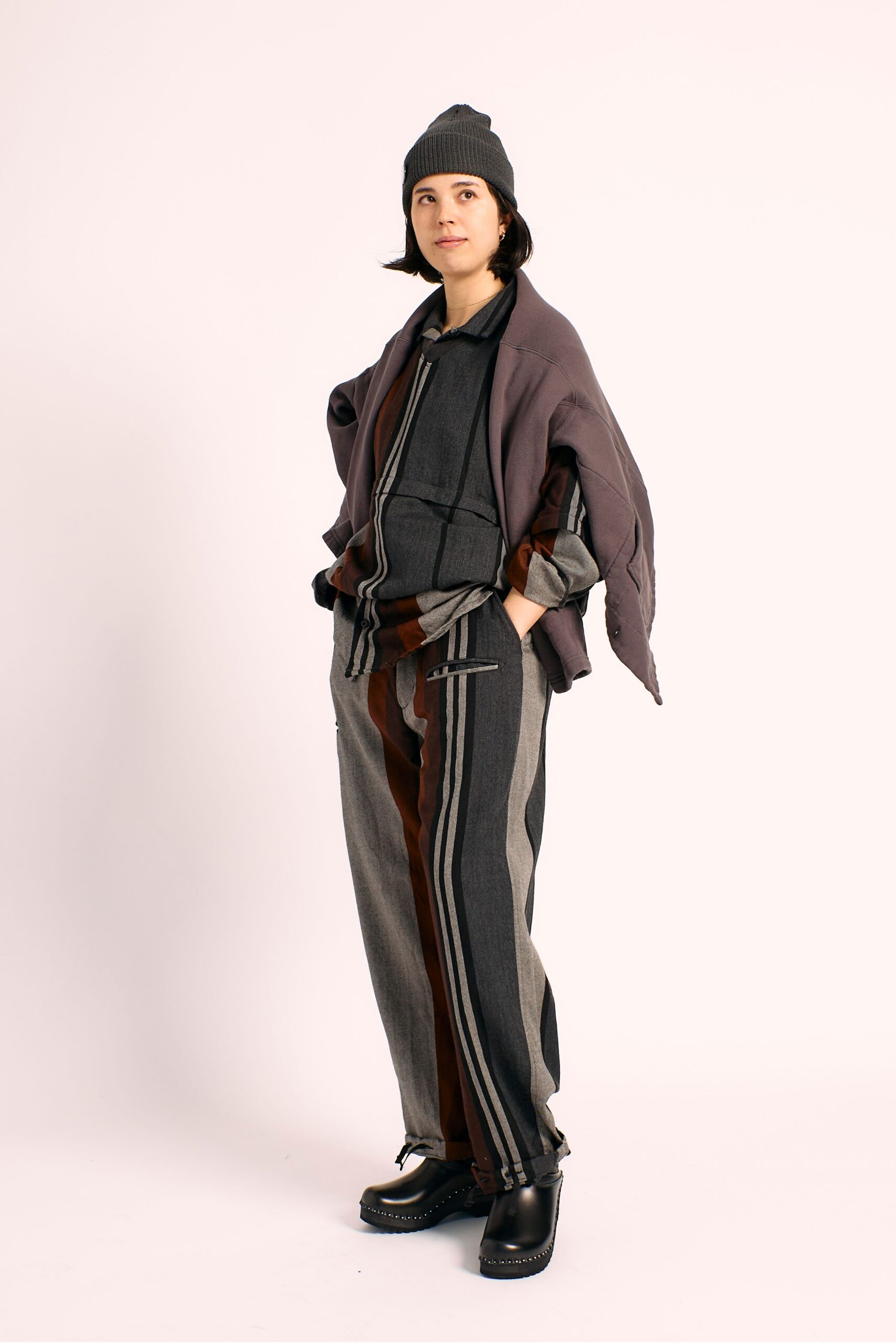 gray cotton long-sleeve collared relaxed layered jacket