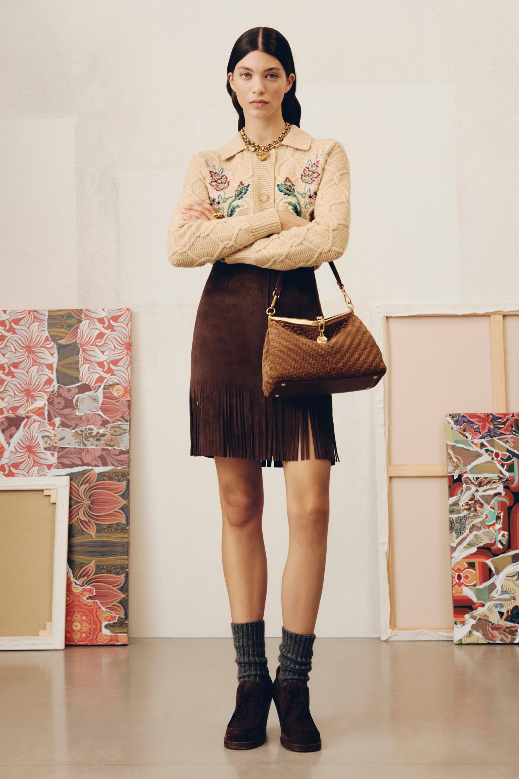 brown suede fitted fringed short skirt