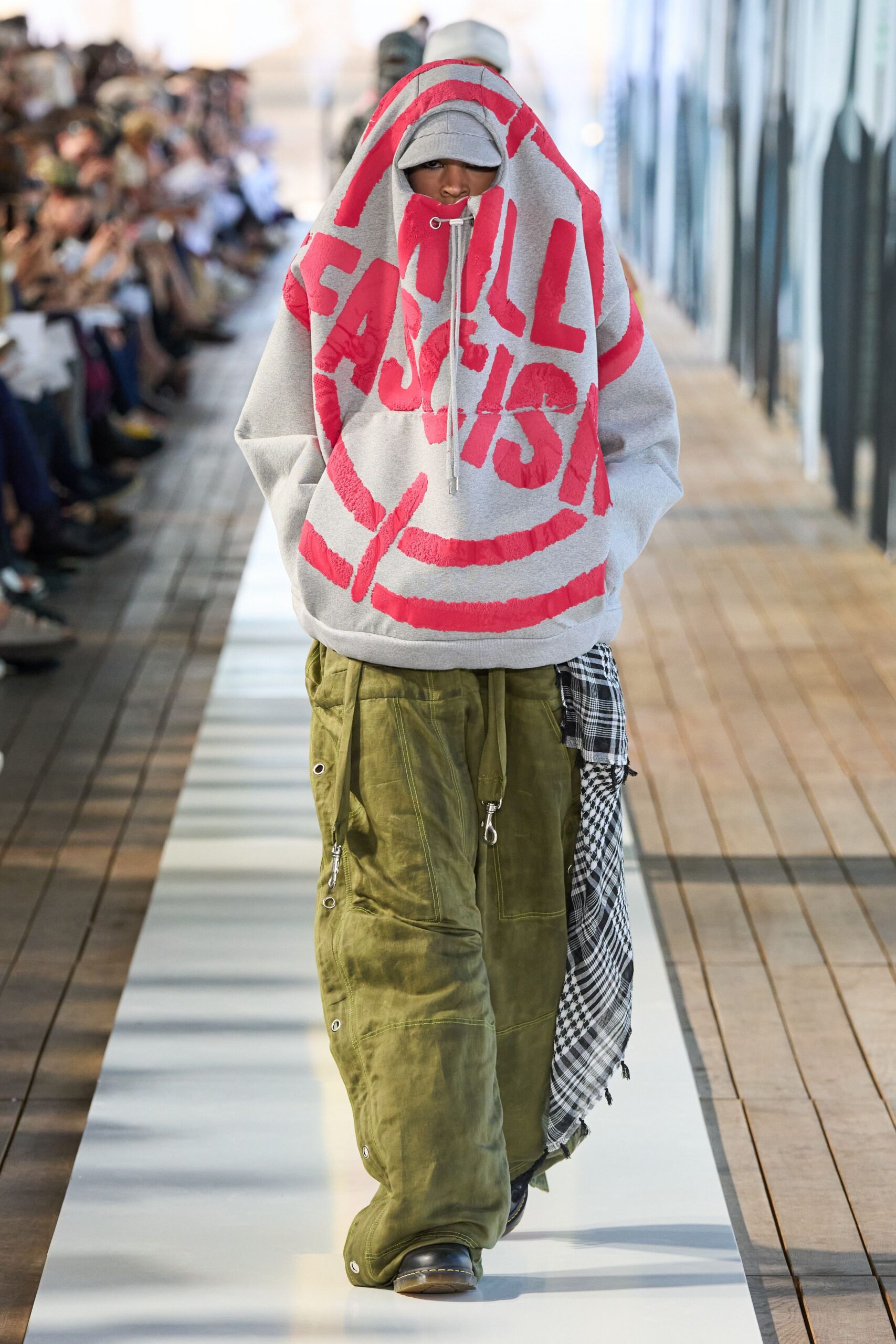 gray cotton long-sleeve hooded oversized printed hoodie