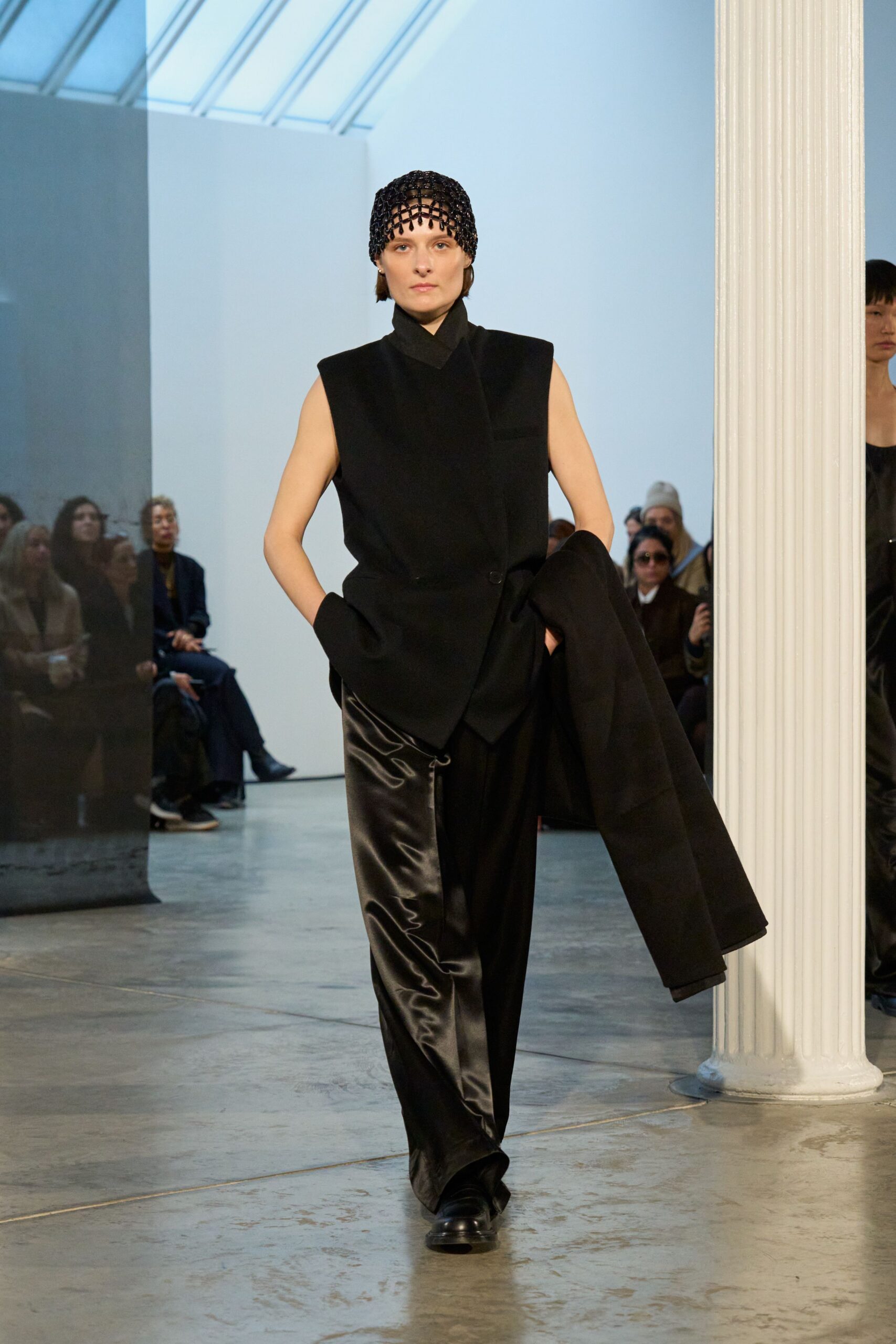 black silk sleeveless blazer and pants
