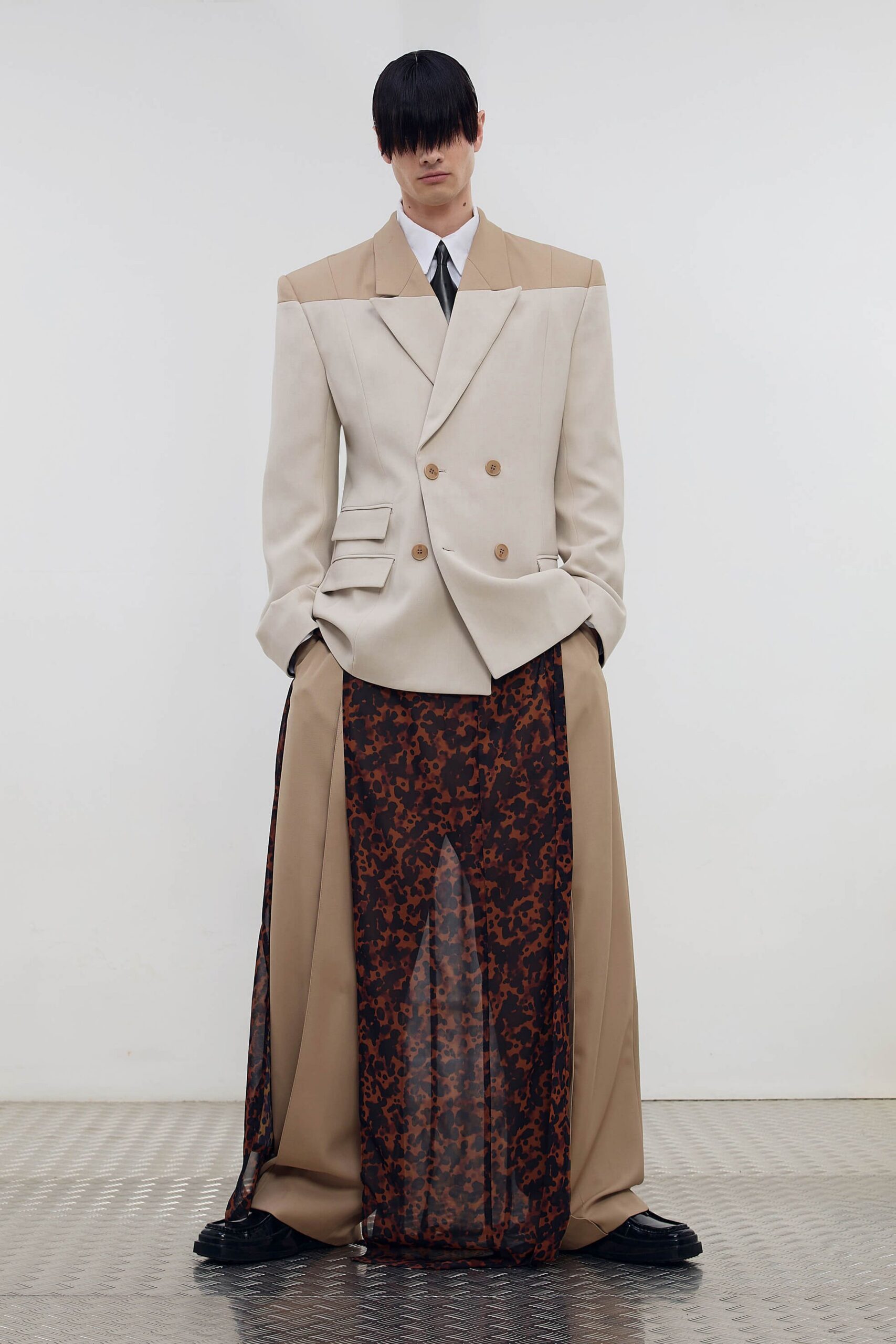 beige wool long-sleeve collared structured color-blocked blazer