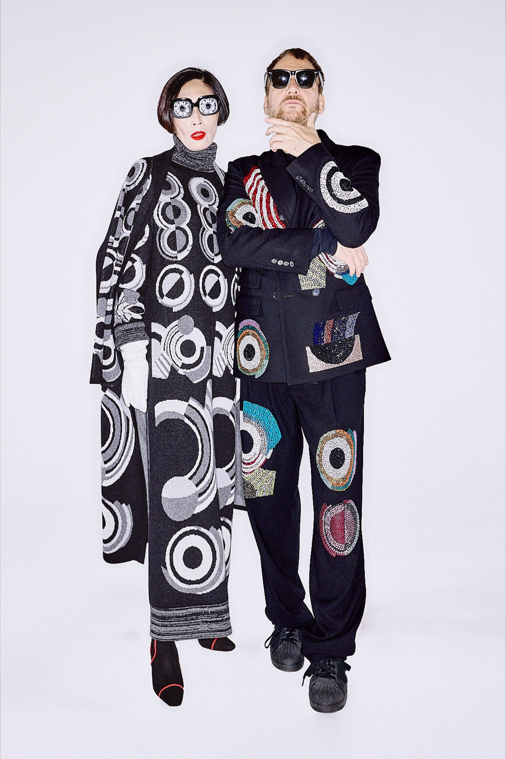 black wool long-sleeve relaxed printed maxi coat