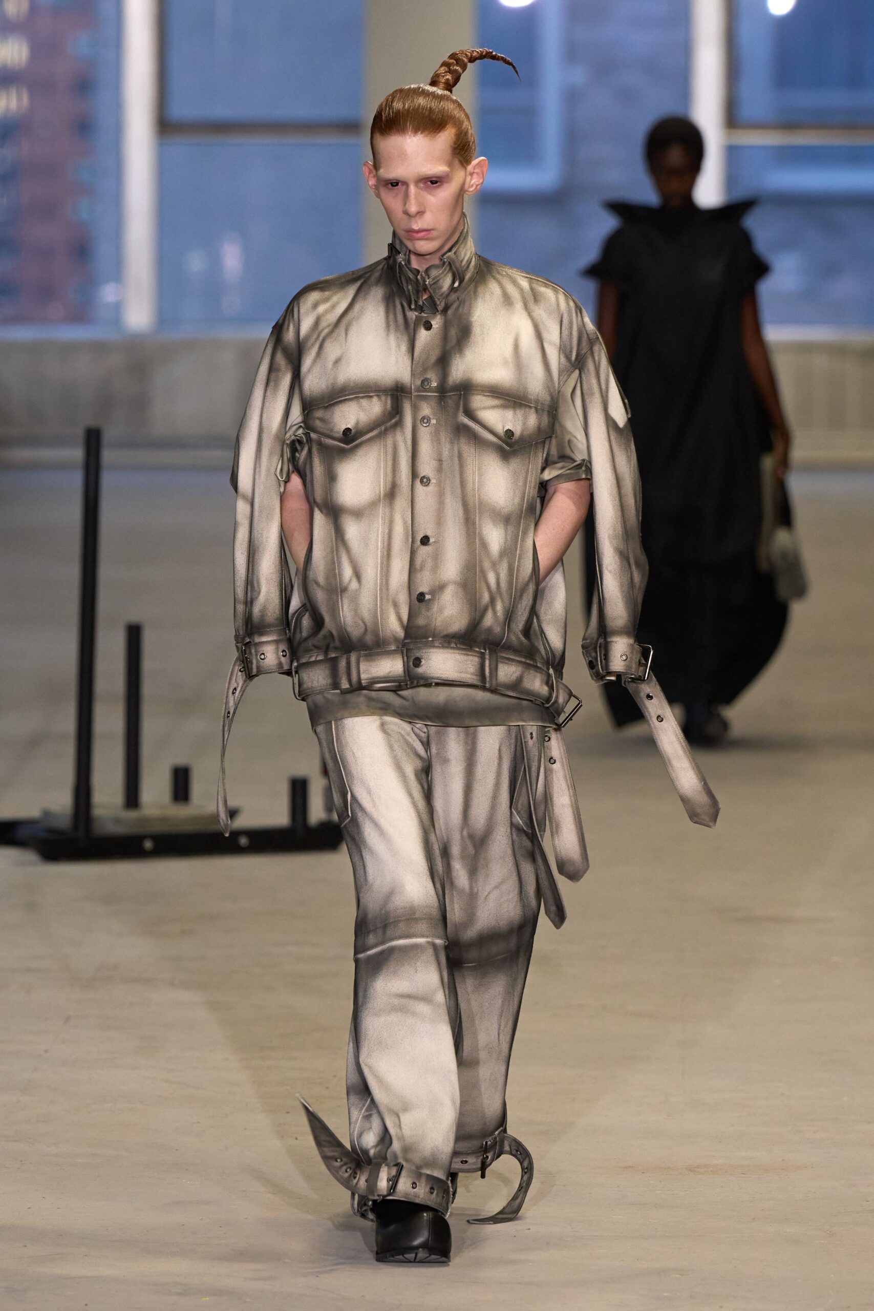 black and white relaxed shirt and pants