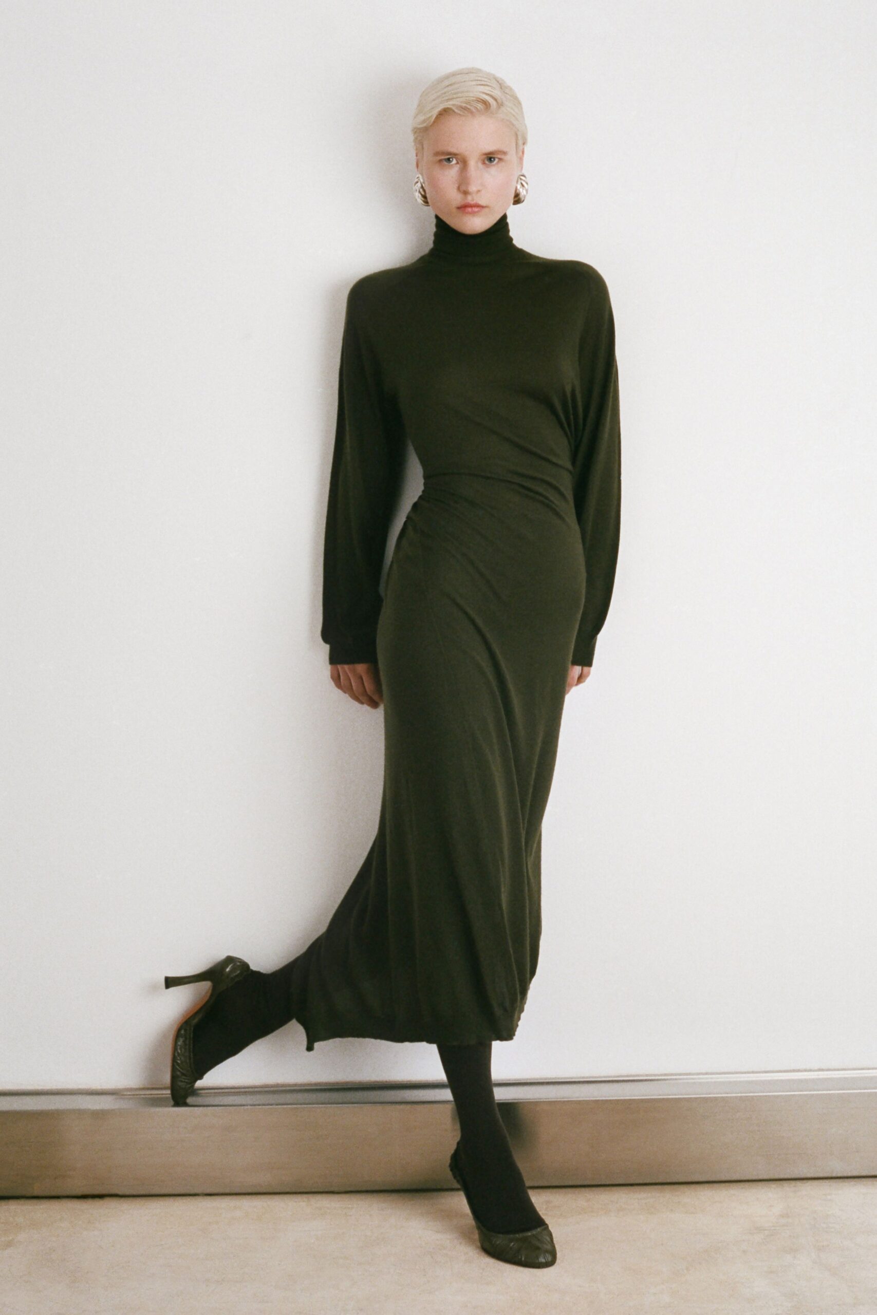 green cotton long-sleeve turtleneck fitted ruched midi dress