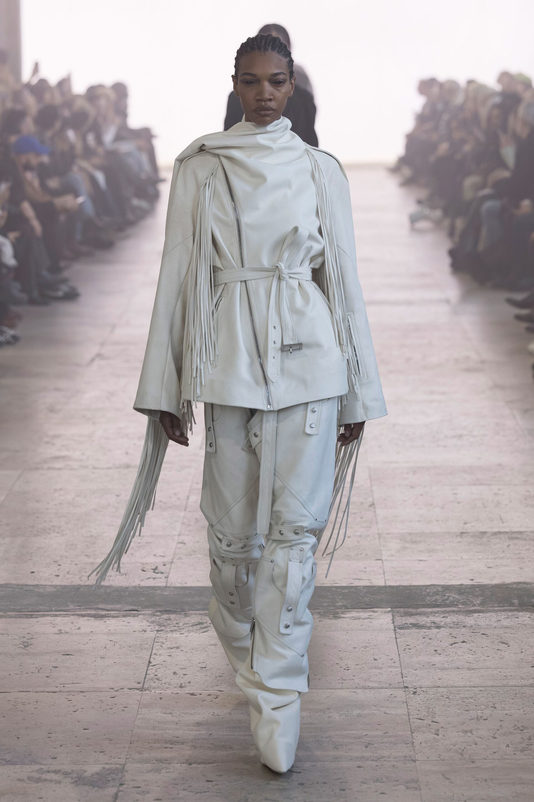 white leather long-sleeve collared fitted fringed zippered jacket