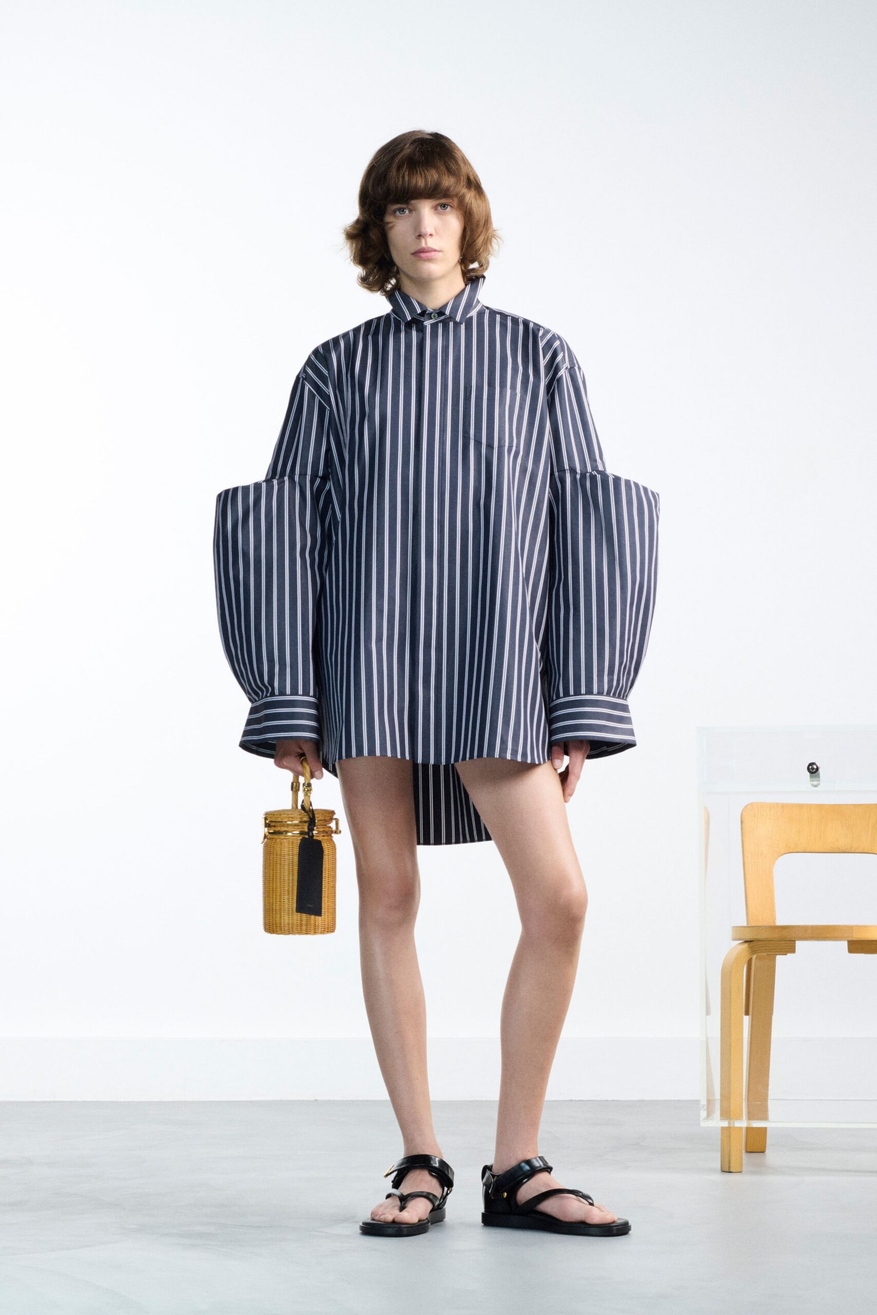 blue cotton long-sleeve collared relaxed striped short shirt