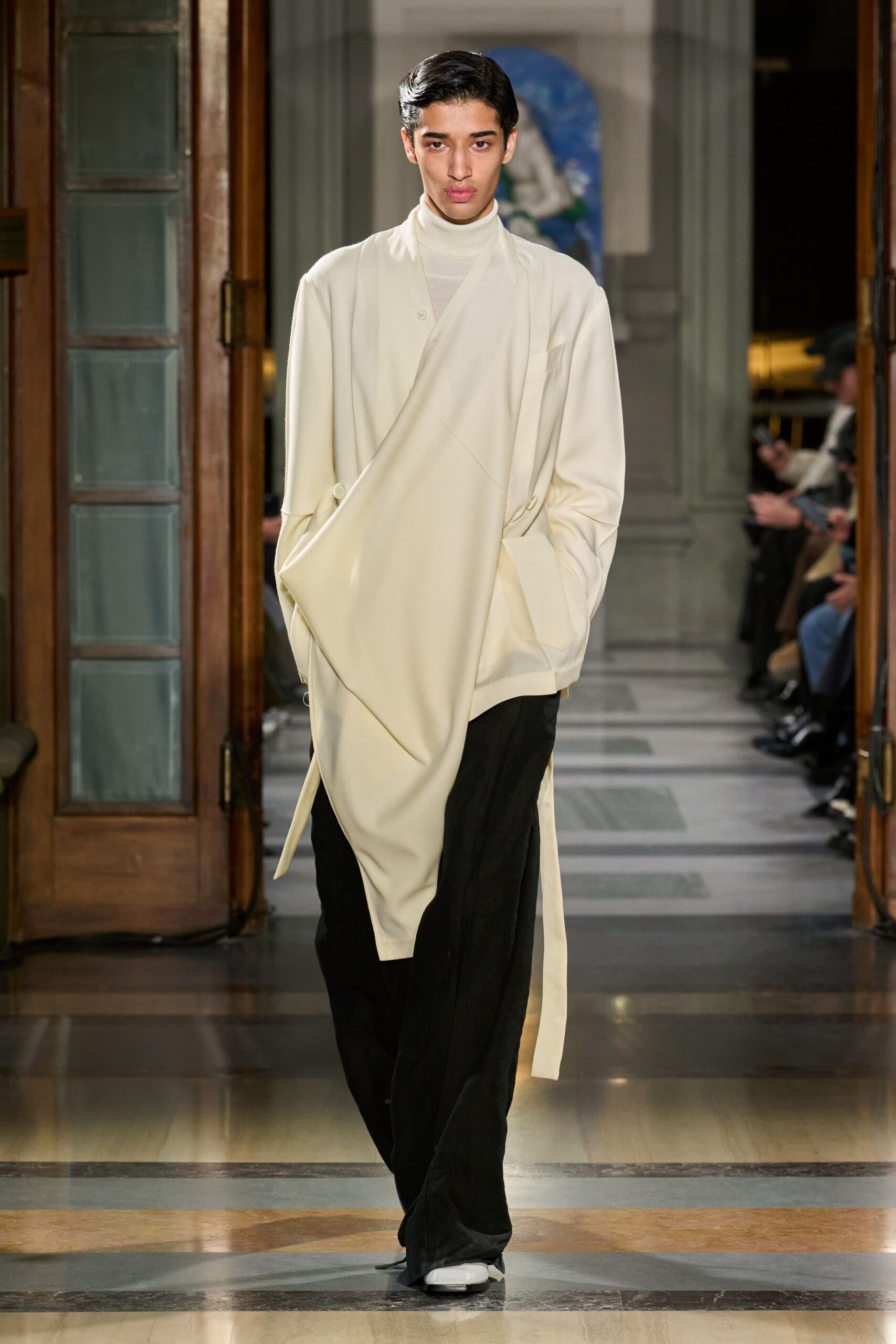 white cotton long-sleeve collared relaxed draped coat