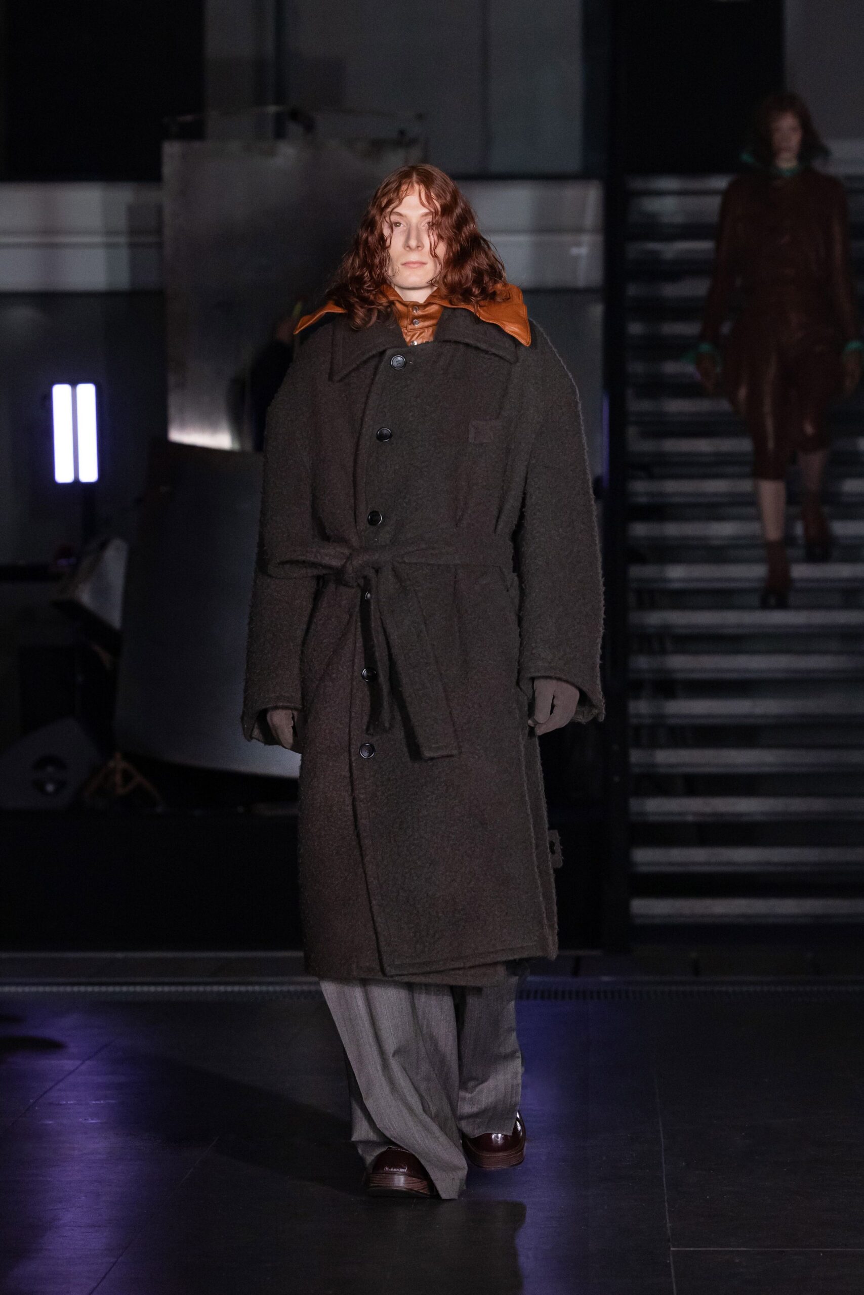 brown oversized coat with gray pants