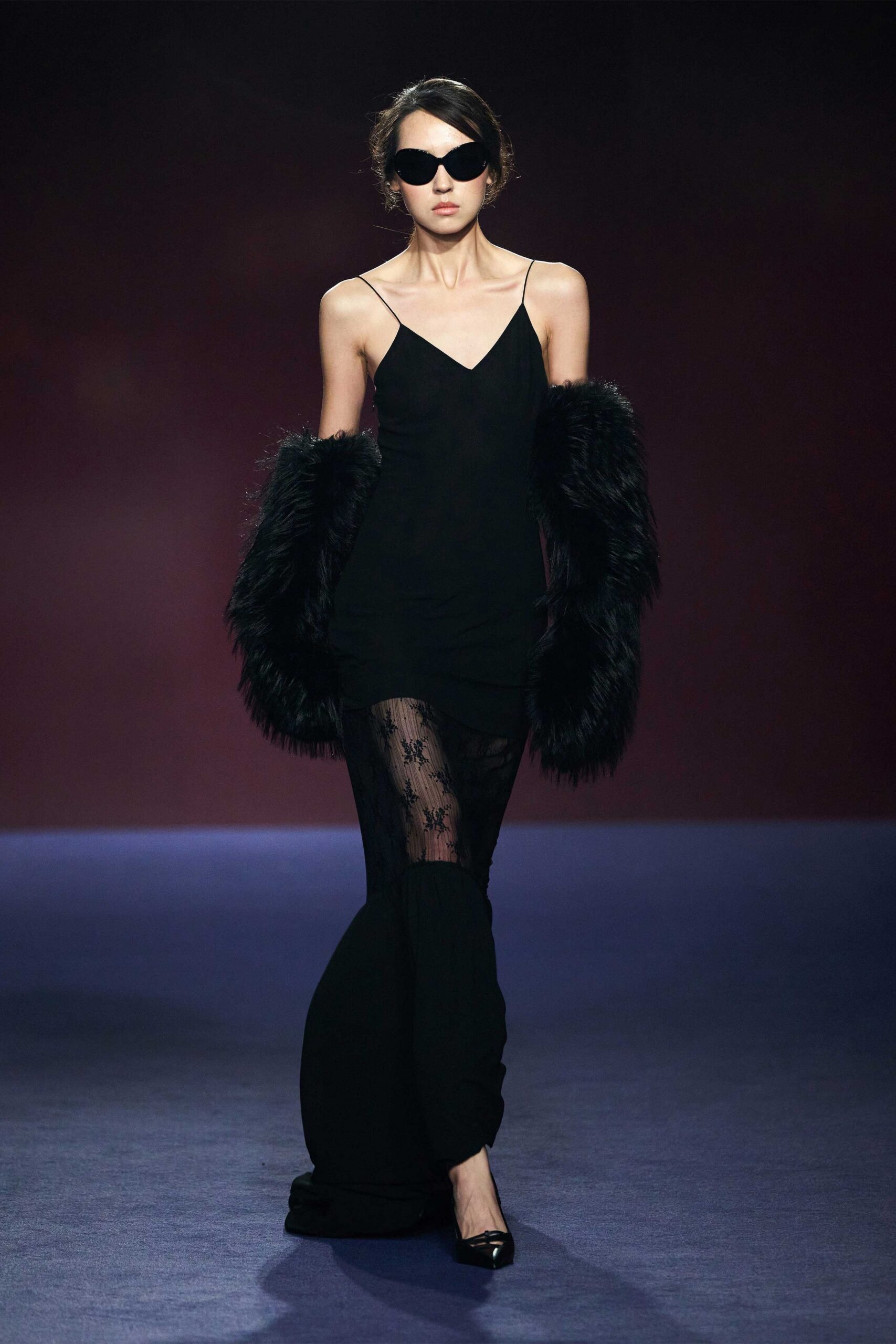 black fitted maxi dress with faux-fur