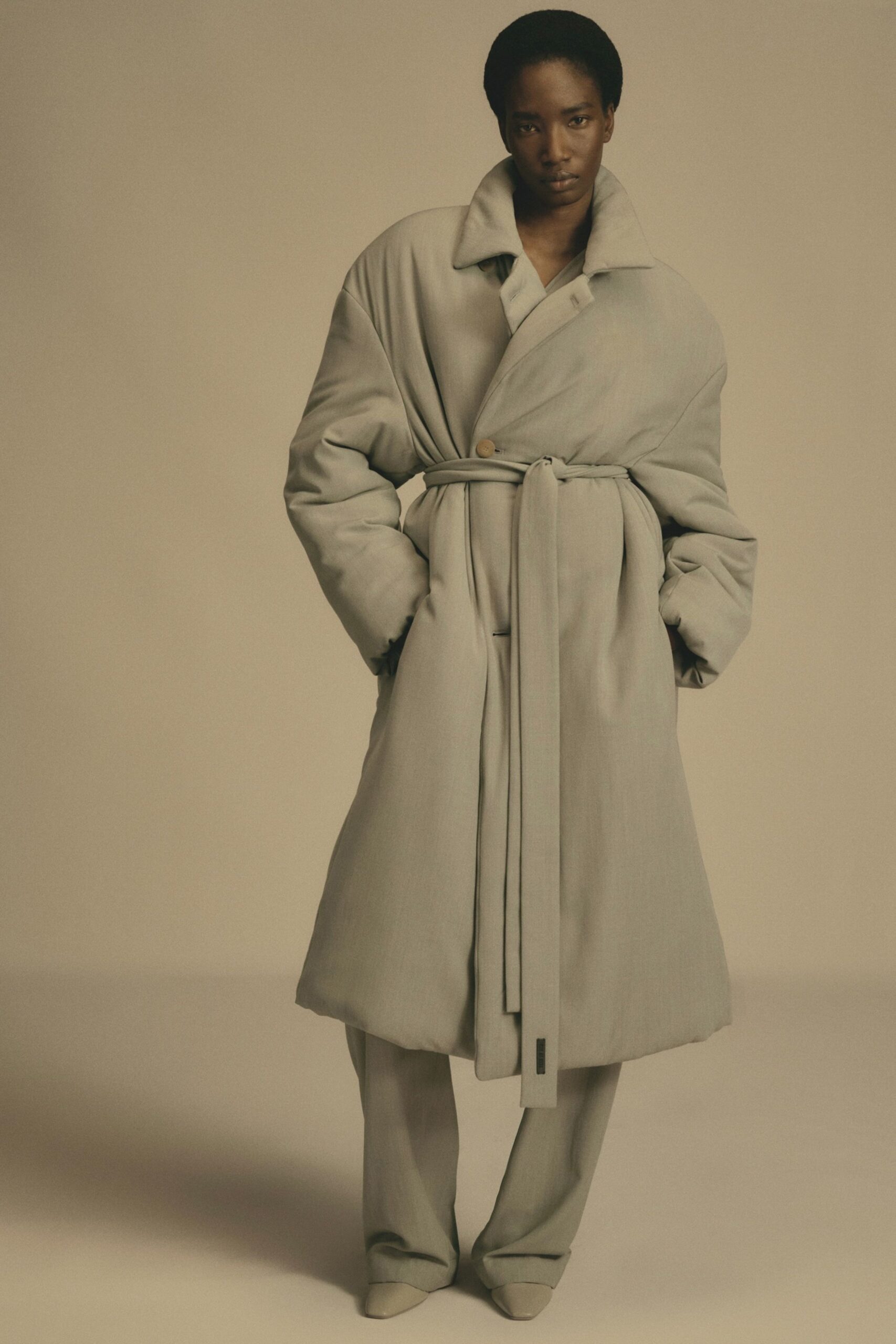 gray wool long-sleeve collared oversized belted coat