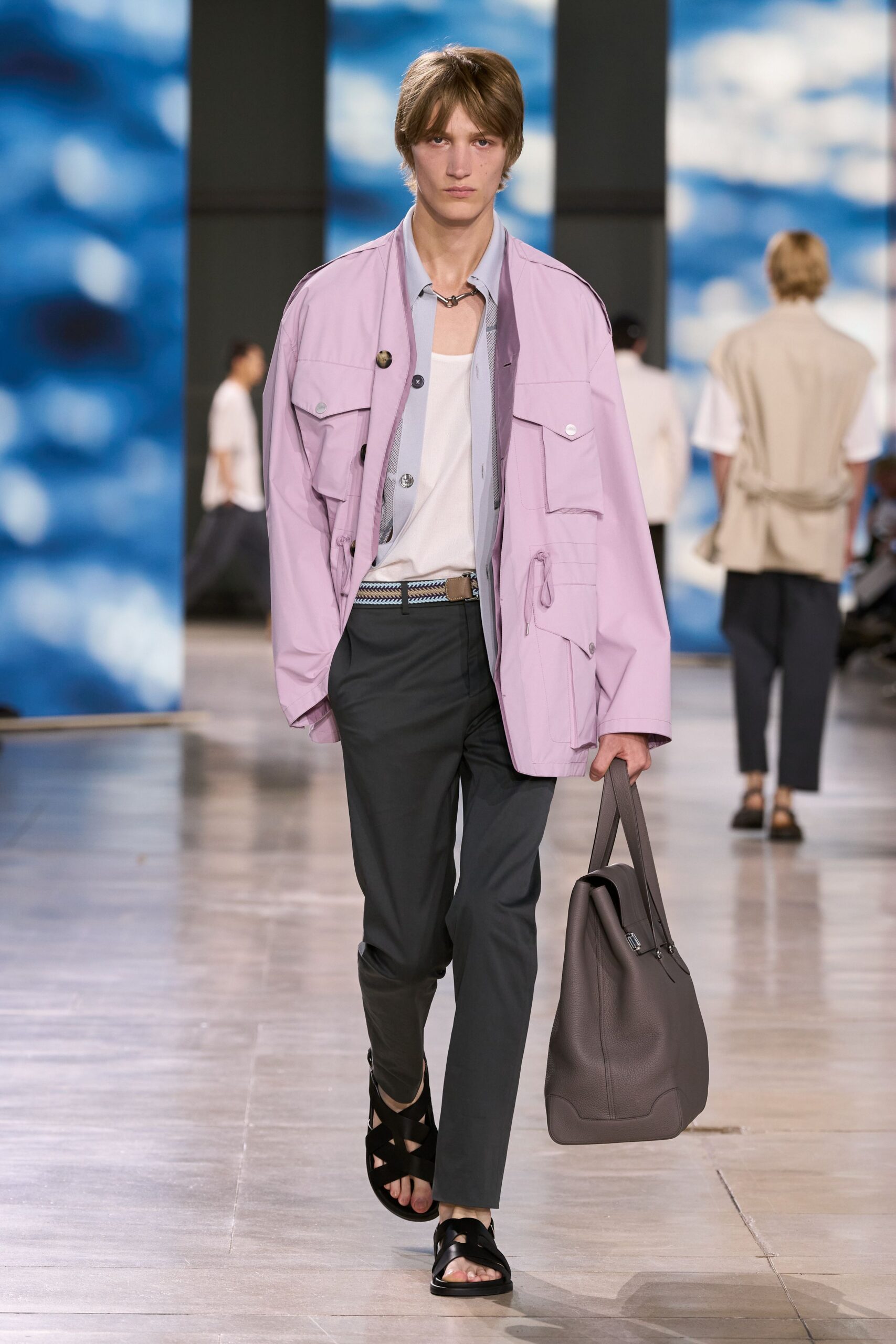 pink cotton long-sleeve collared relaxed buttoned jacket