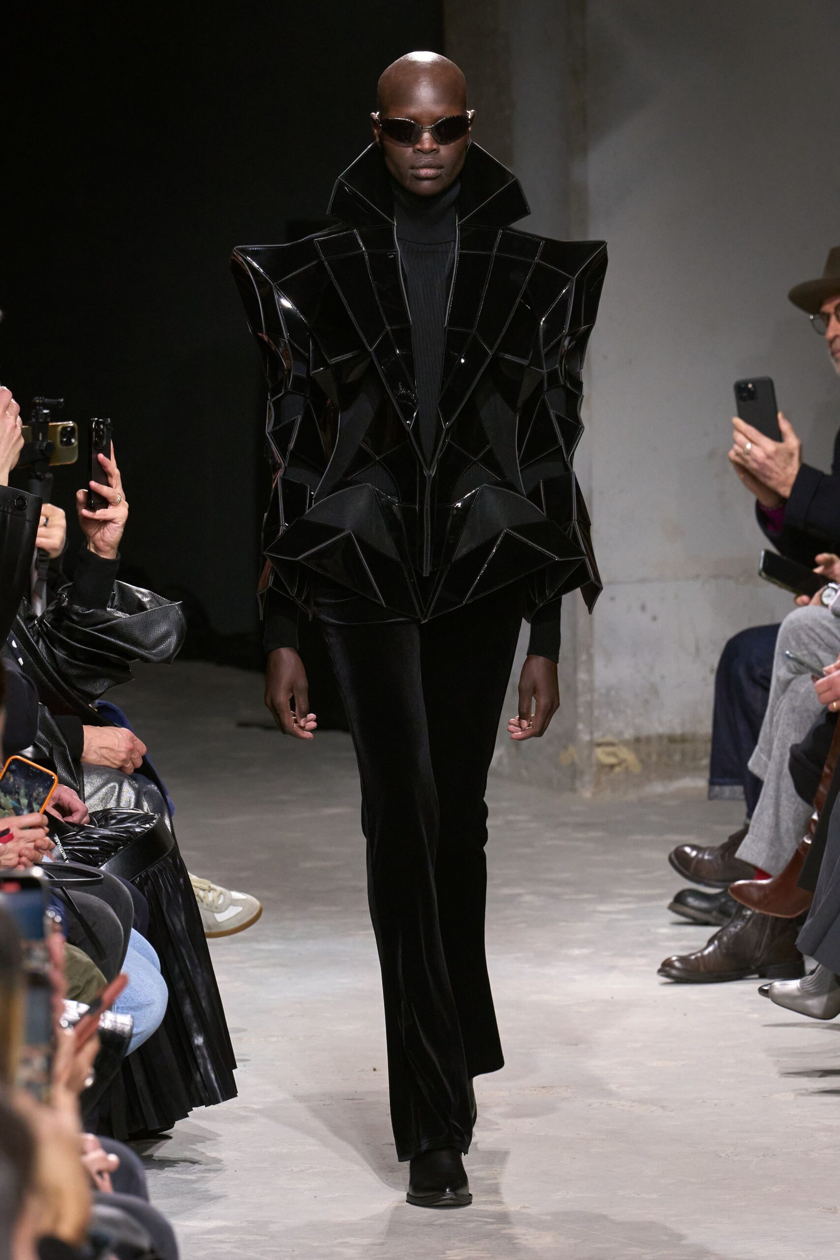 black vinyl long-sleeve high-neck structured pleated shiny jacket