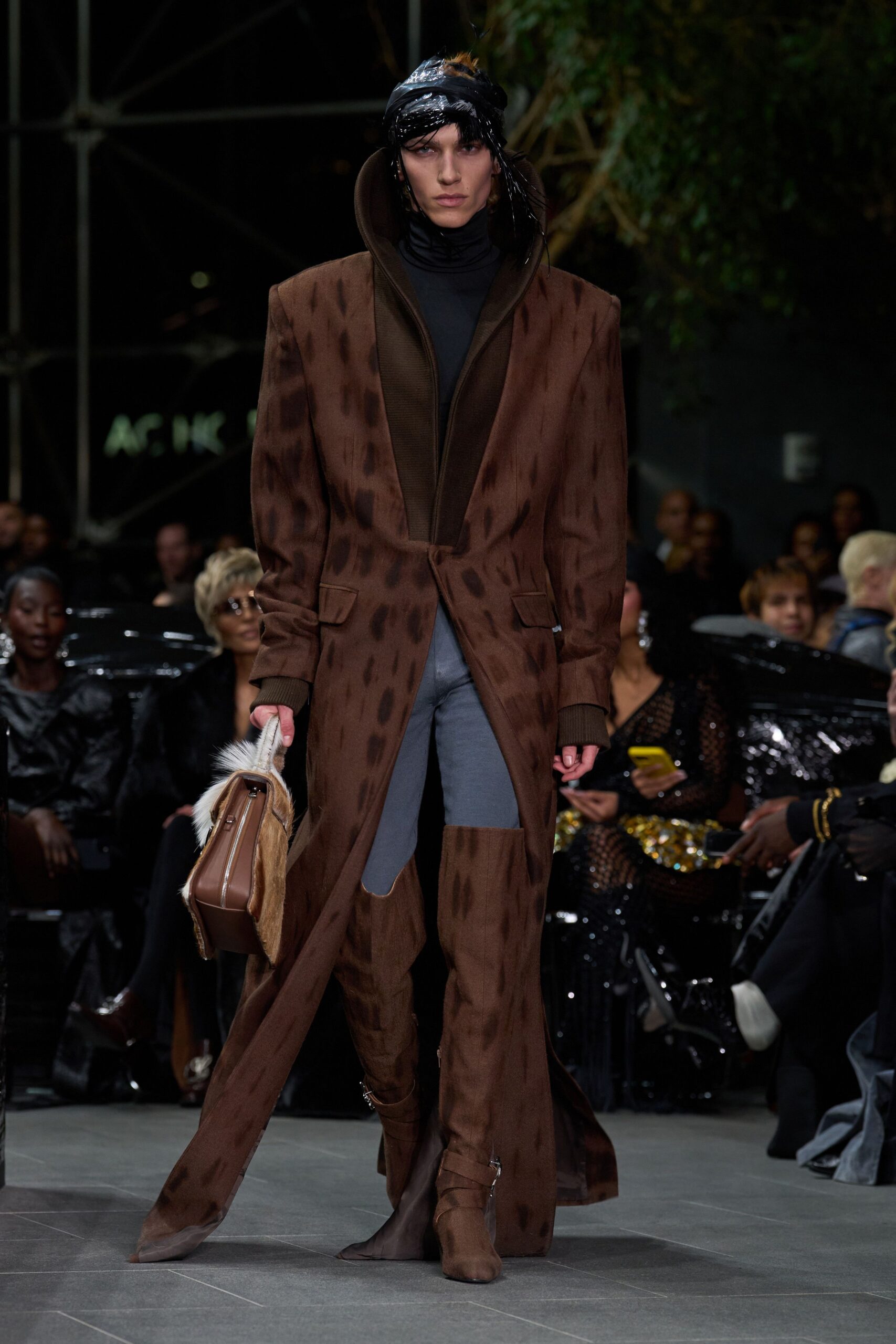 brown wool long-sleeve collared relaxed draped printed coat