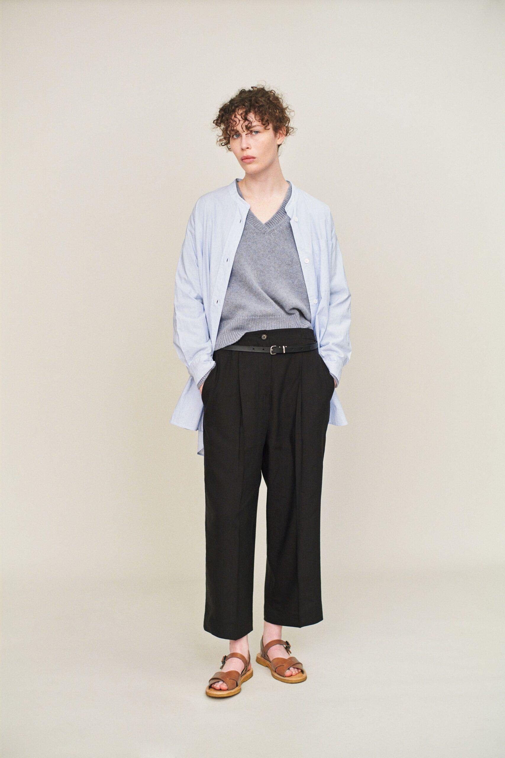 gray wool v-neck fitted sweater