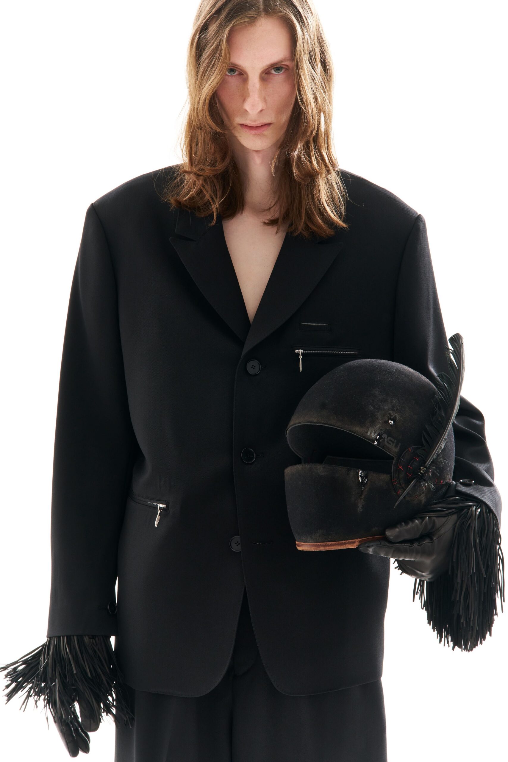 black leather fitted gloves