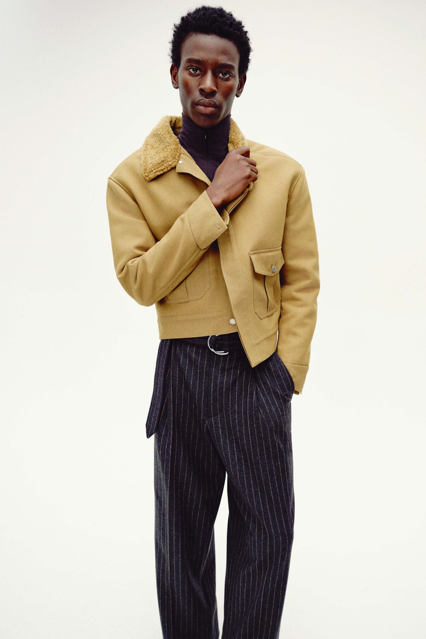 beige cotton long-sleeve collared fitted buttoned jacket