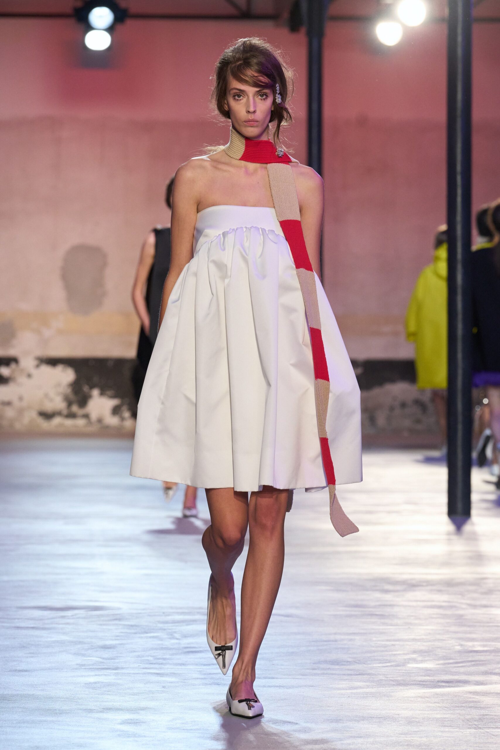 white strapless pleated dress