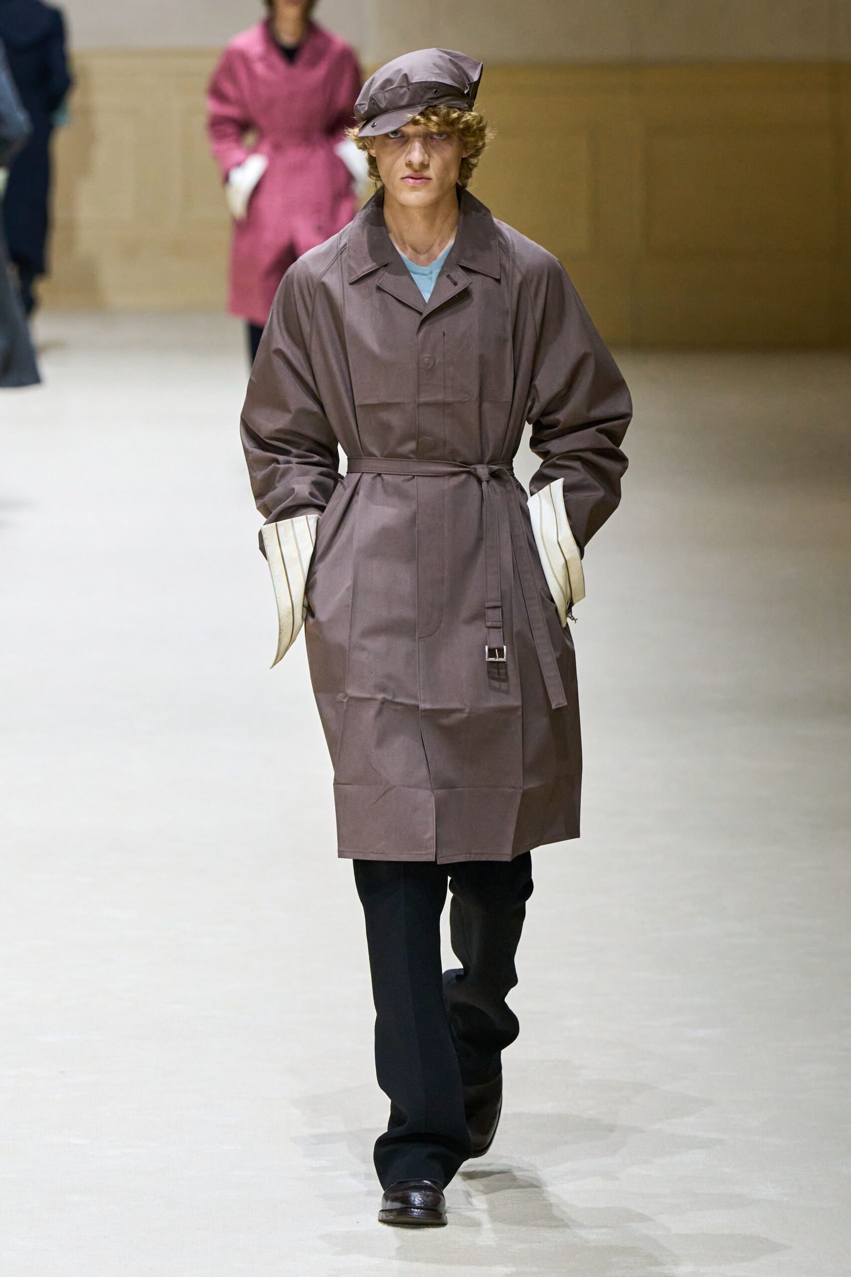 brown vinyl long-sleeve collared relaxed belted coat