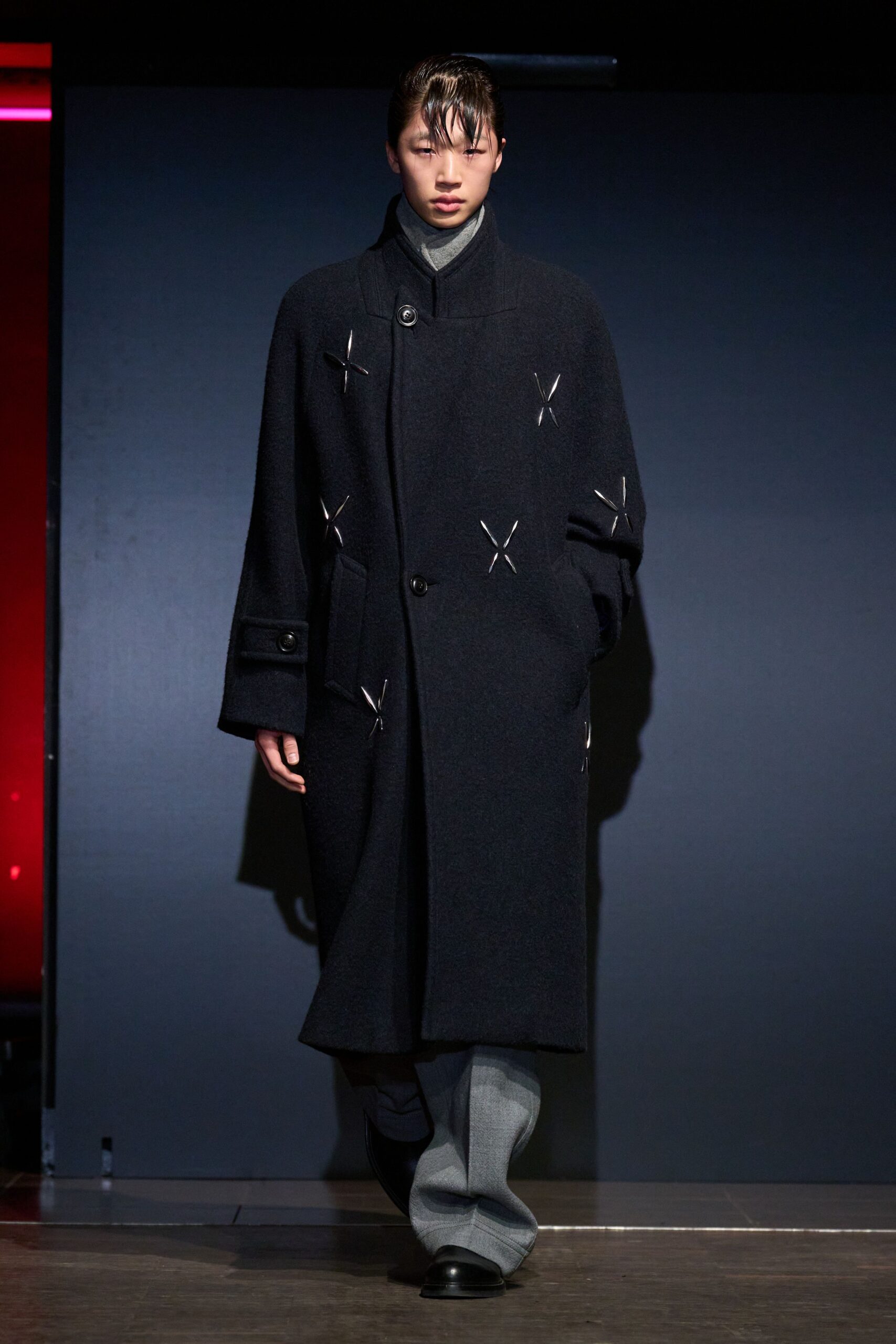 black wool long-sleeve collared relaxed buttoned embroidered coat
