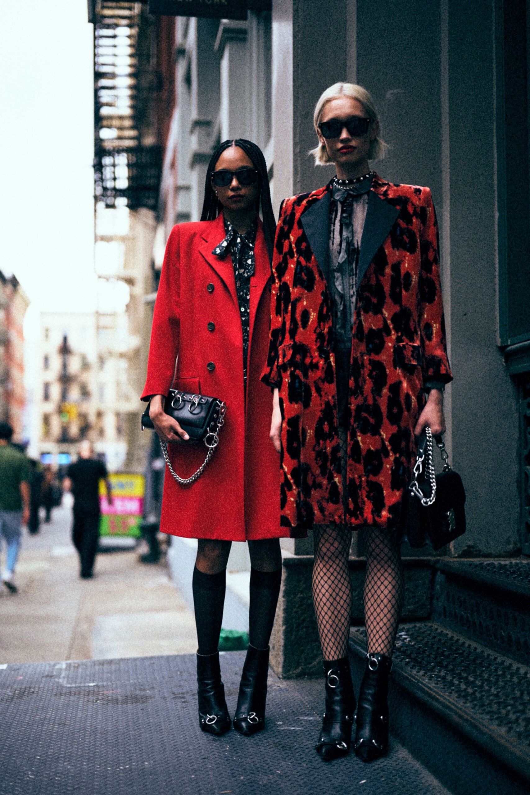 red wool long-sleeve collared fitted buttoned pockets coat