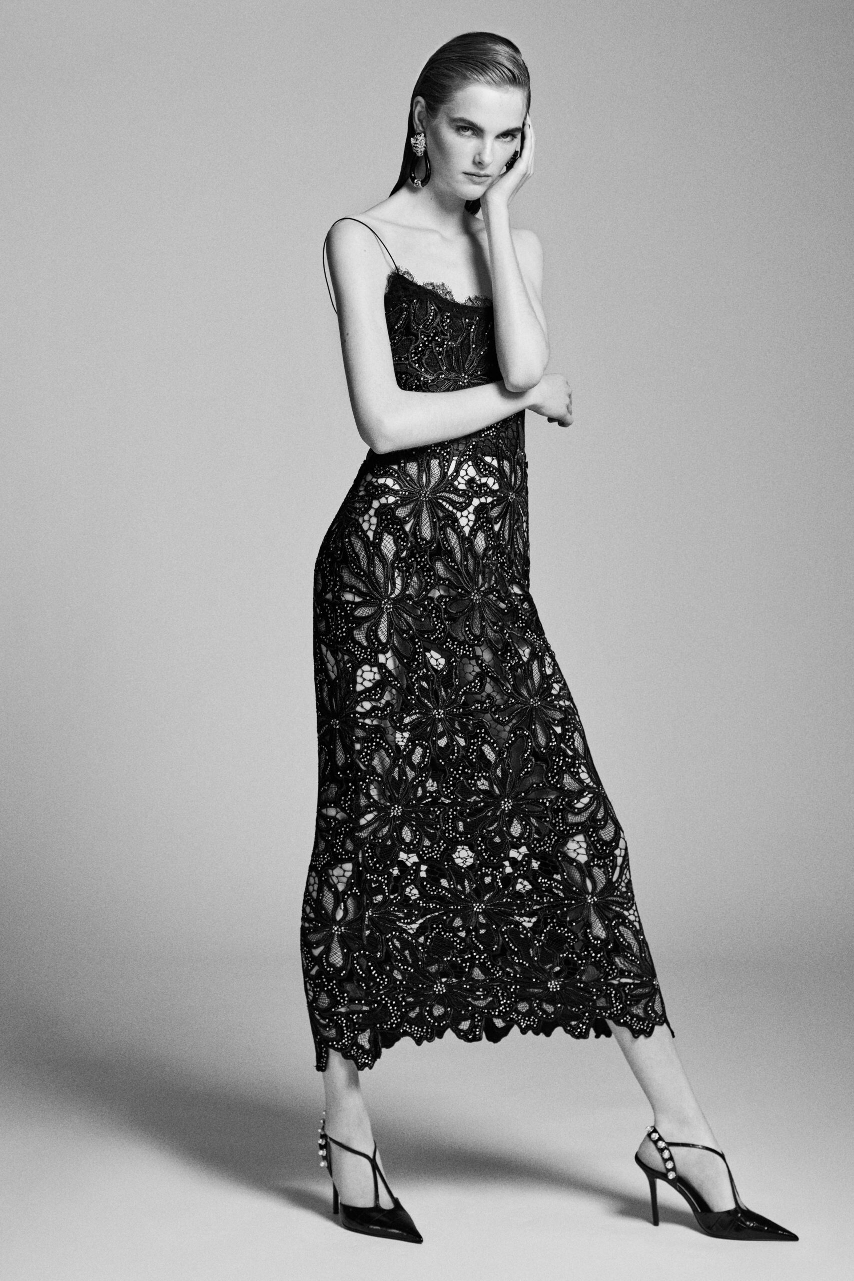 black lace sleeveless v-neck fitted embroidered tiered dress