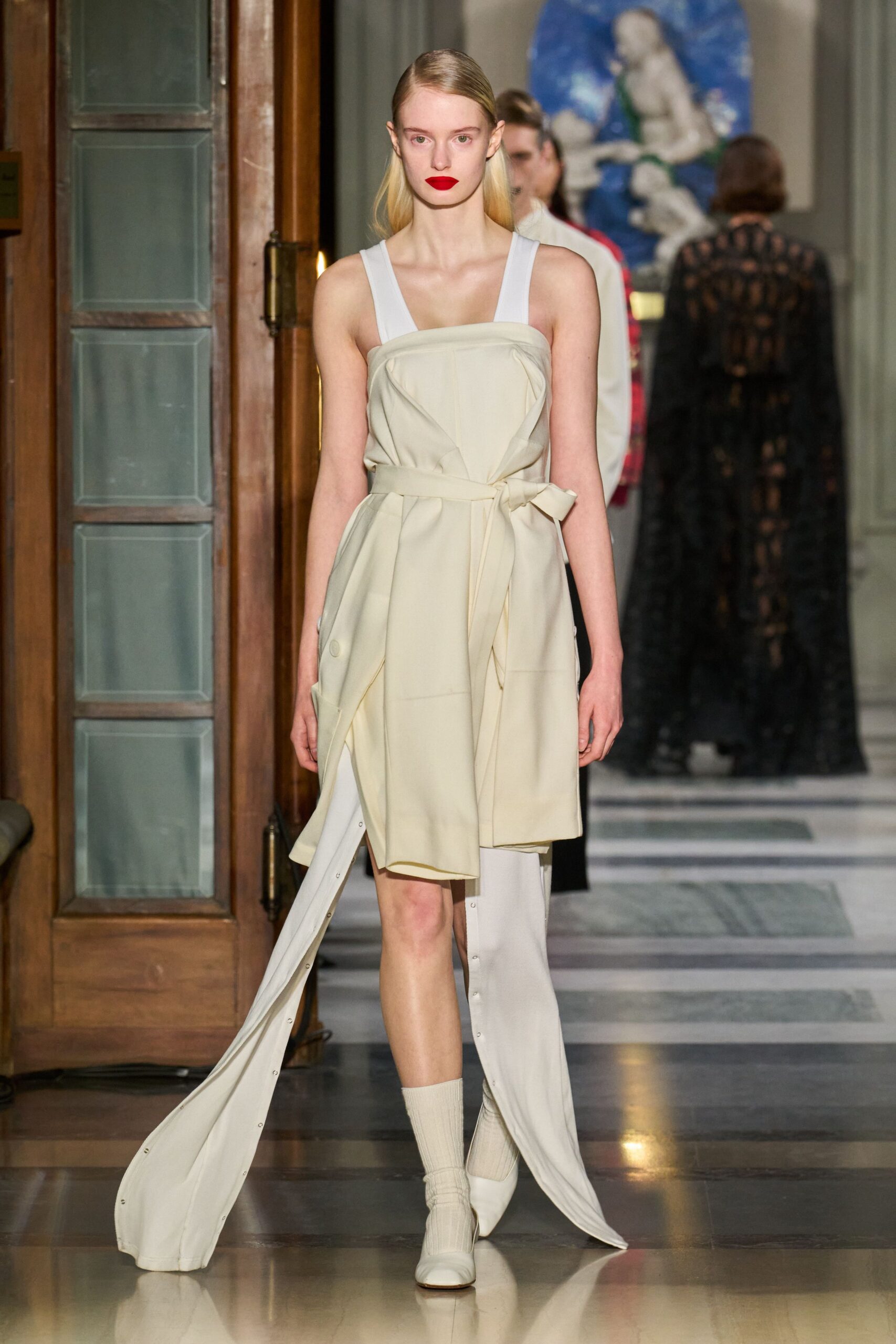 white silk sleeveless v-neck fitted draped belted dress