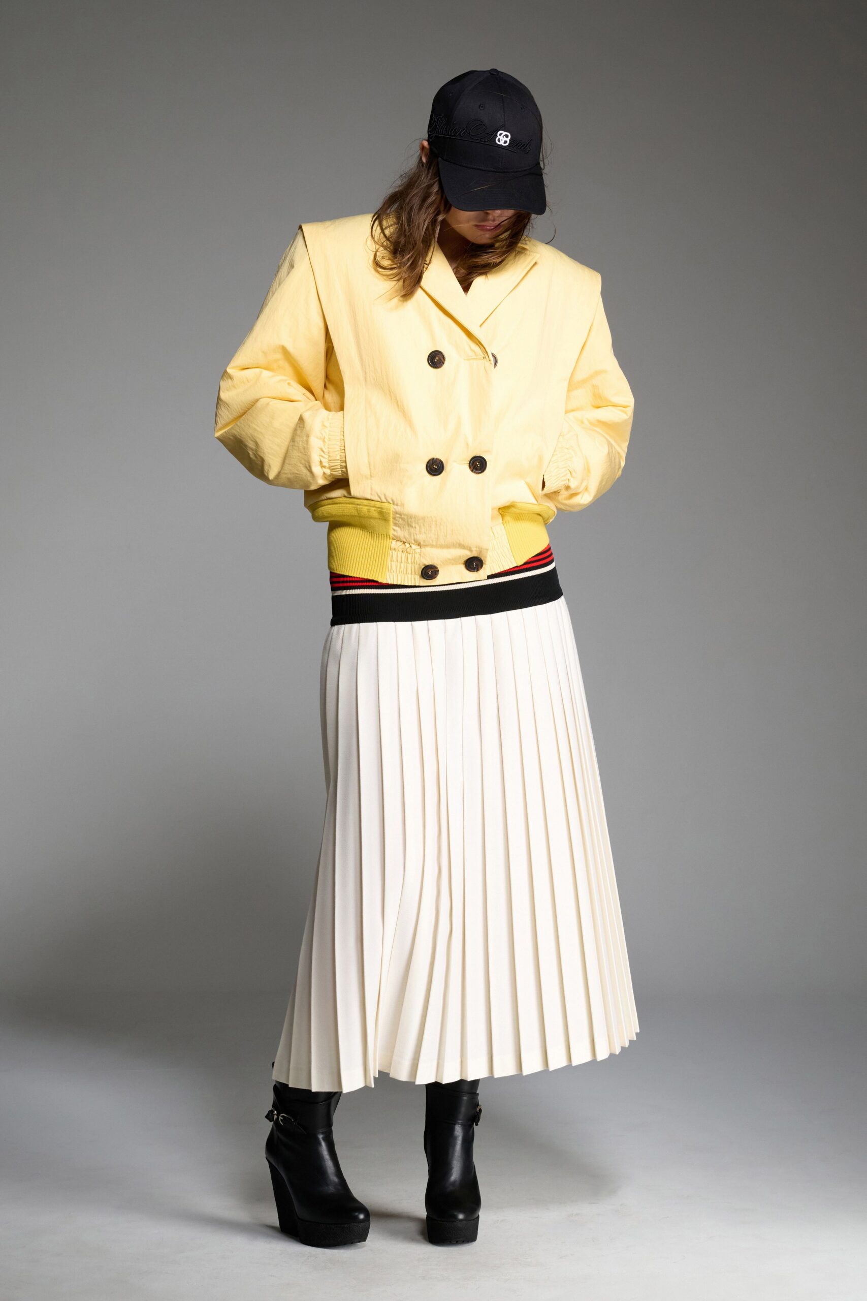 yellow cotton long-sleeve collared fitted buttoned jacket