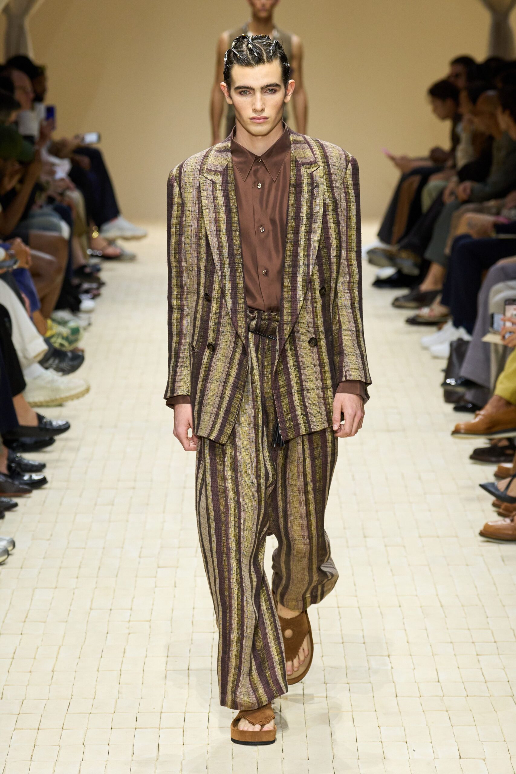 striped tailored suit with sandals