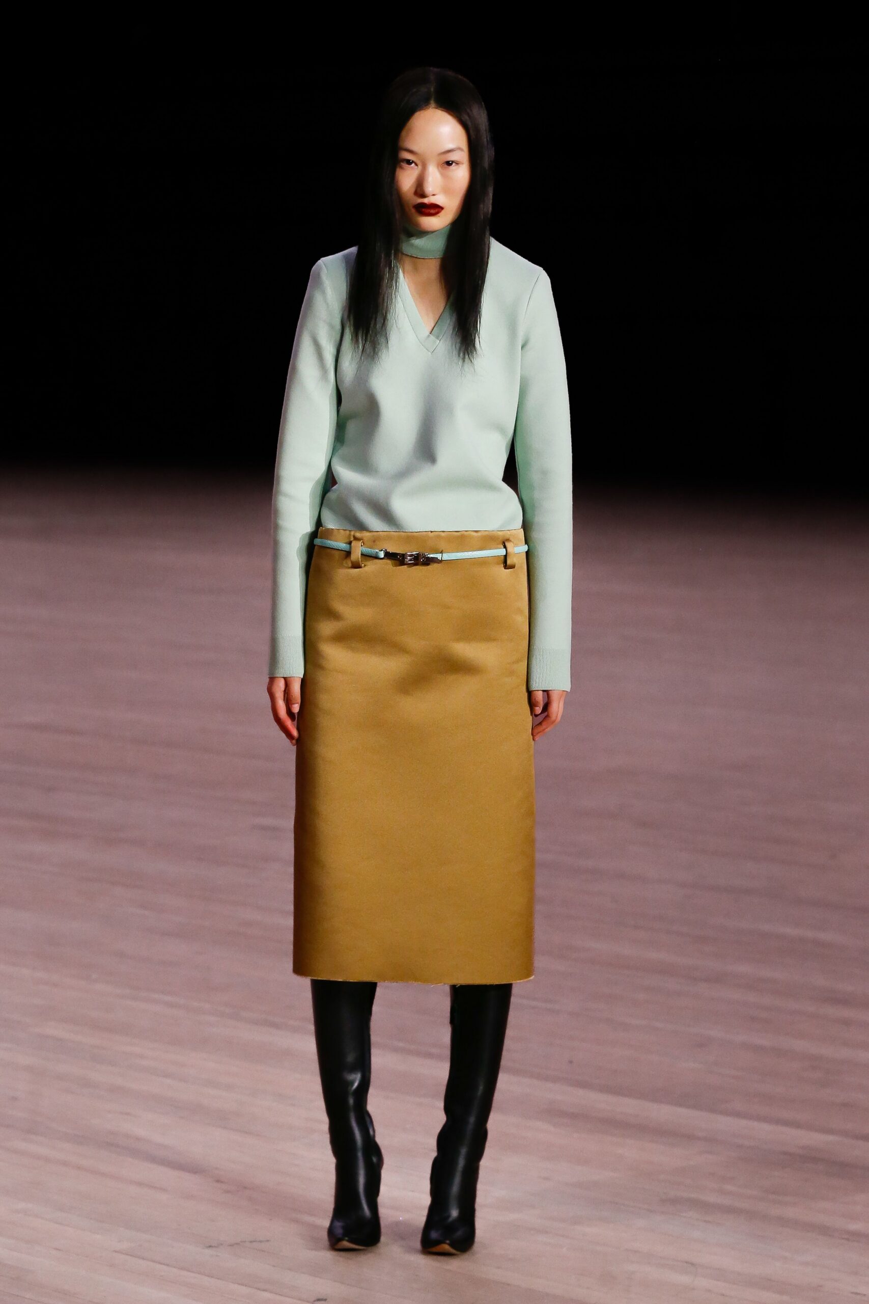 mint top gold midi skirt black boots