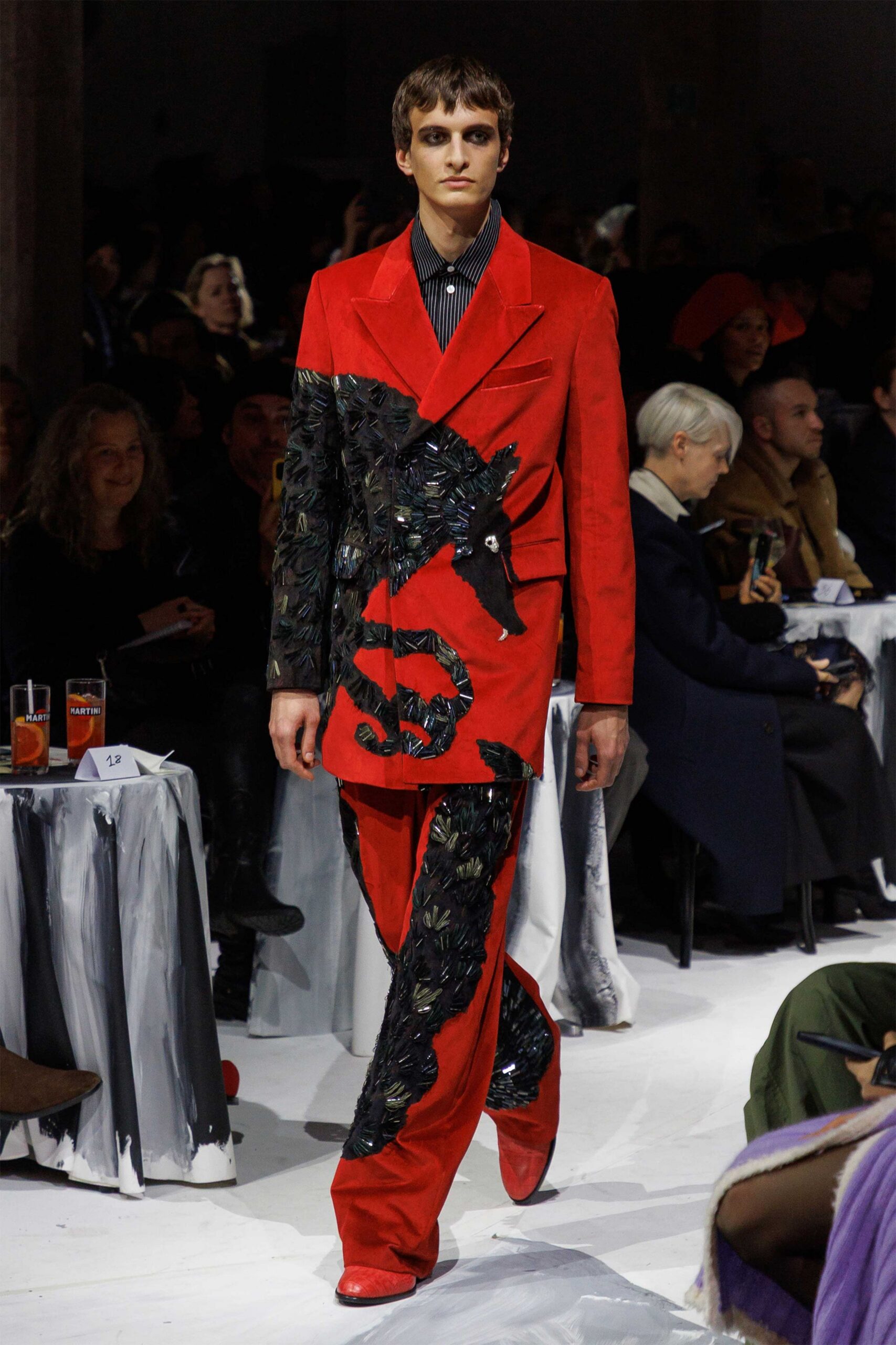 red cotton long-sleeve collared tailored embroidered buttoned suit
