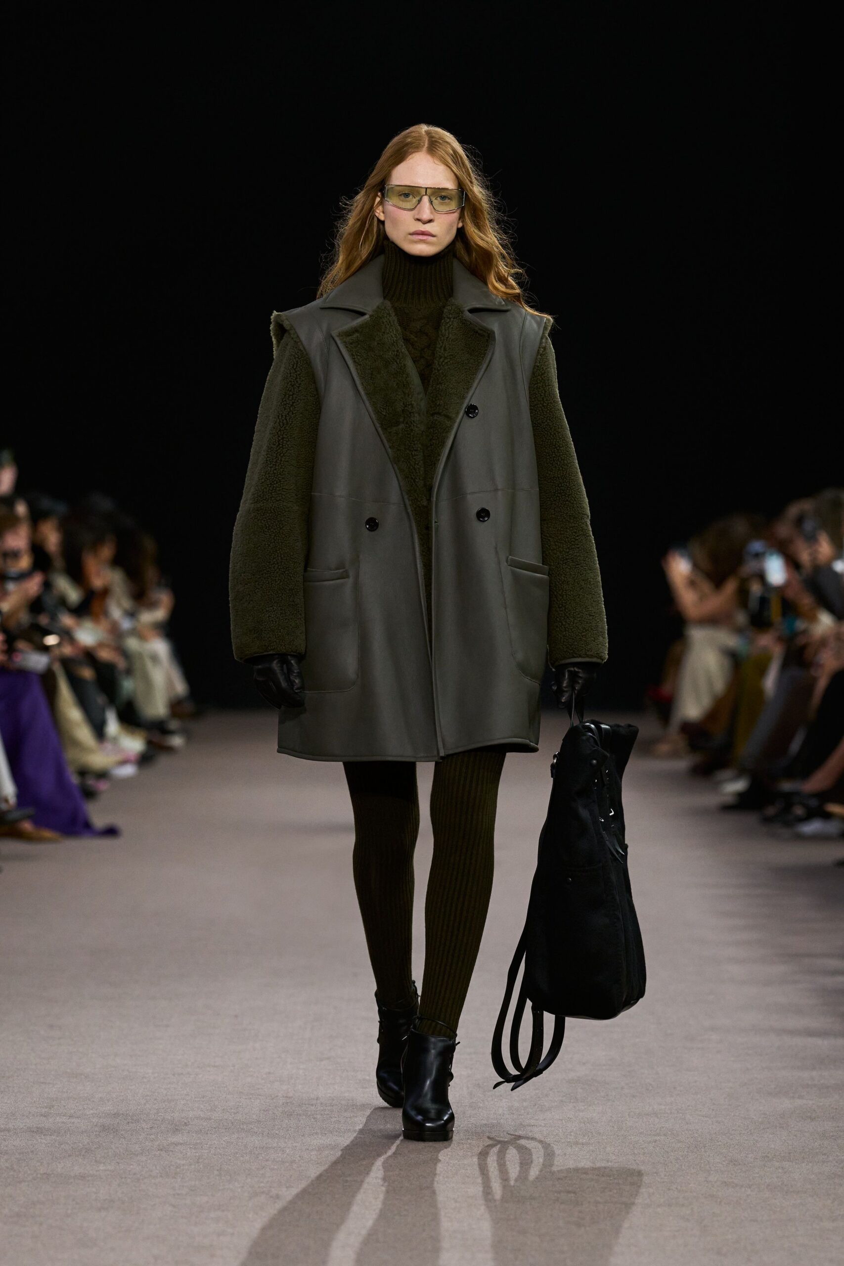 green leather long-sleeve collared relaxed pockets coat