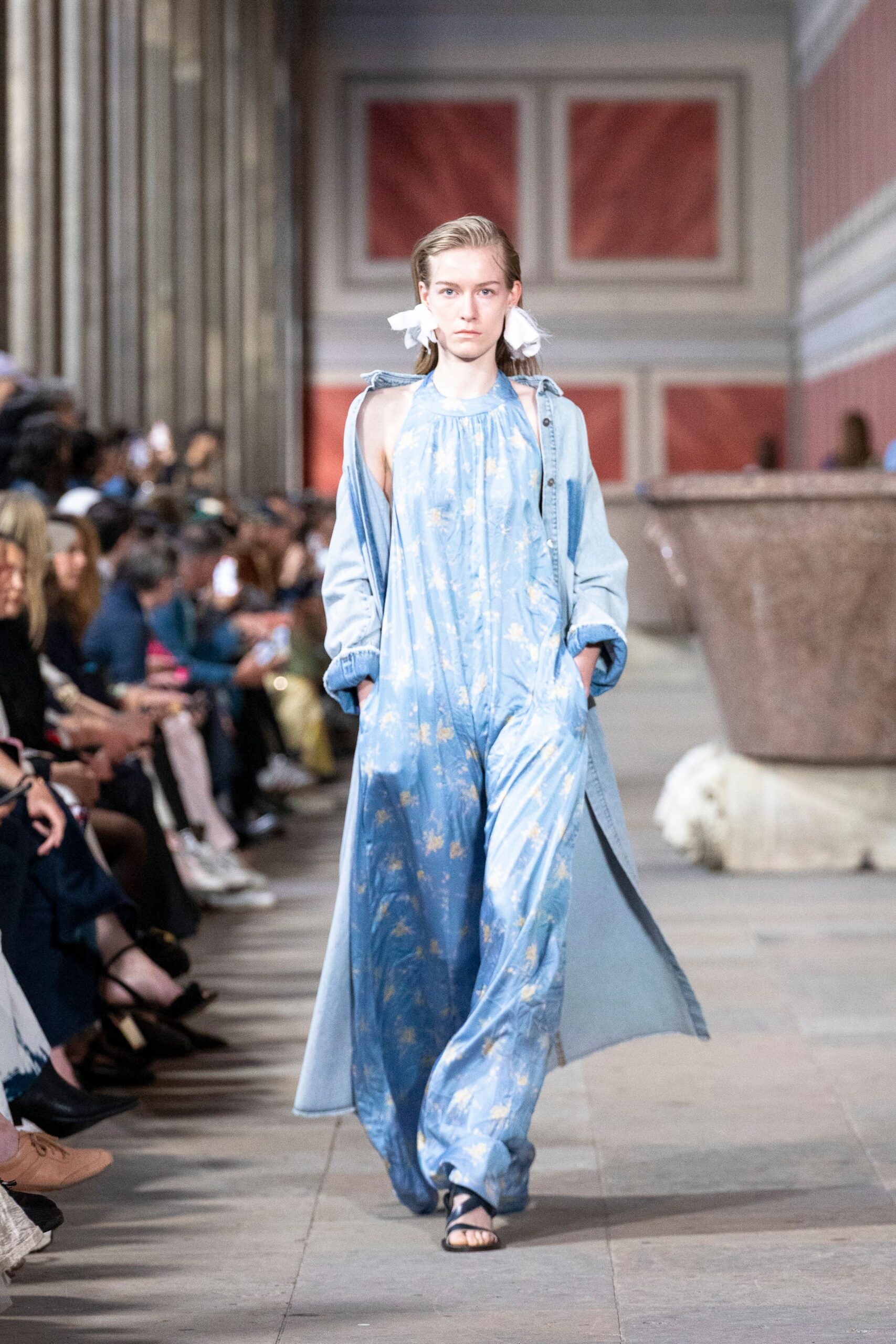 denim long-sleeve collared oversized coat