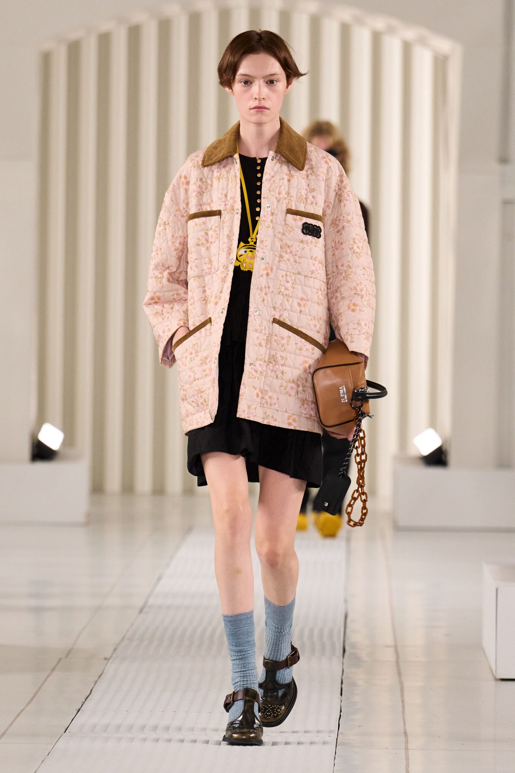 pink cotton long-sleeve collared relaxed quilted jacket