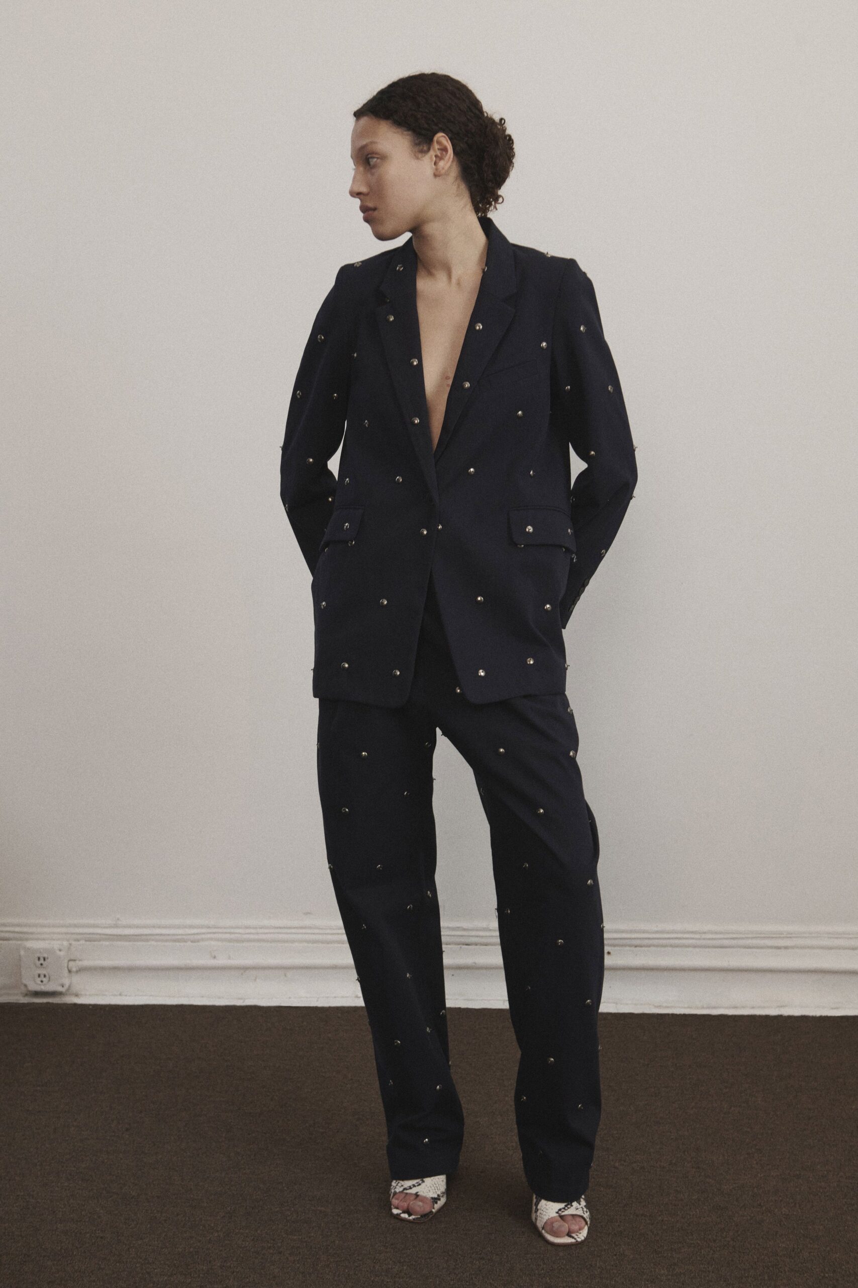 blue cotton long-sleeve collared tailored buttoned embroidered suit
